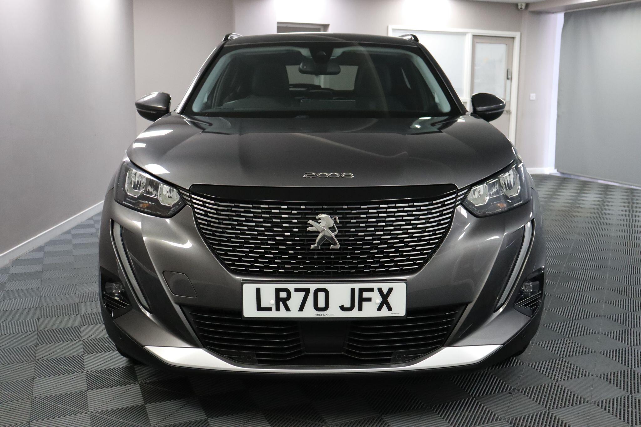 Peugeot 2008 view 10