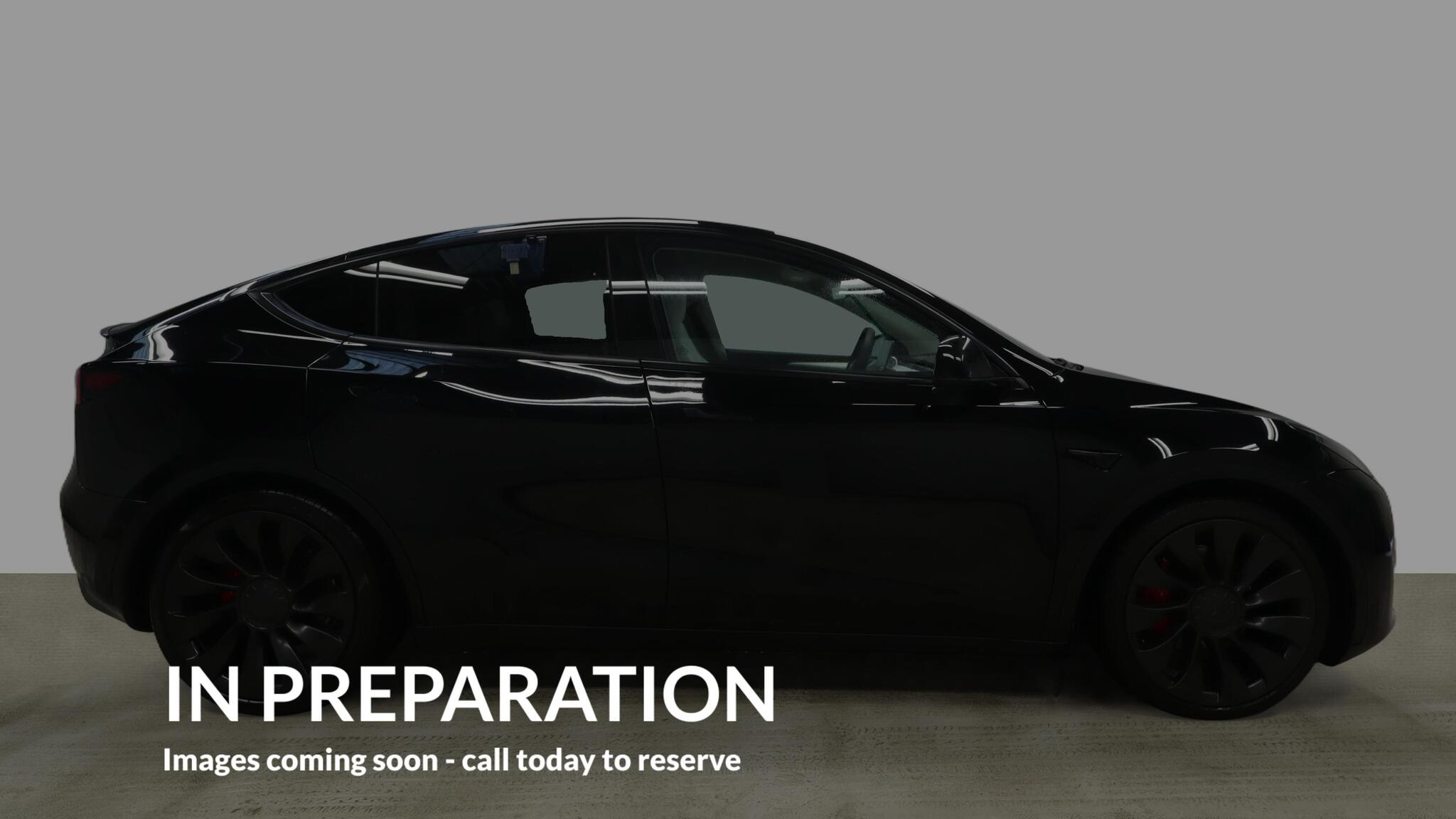 Tesla Model Y view 5
