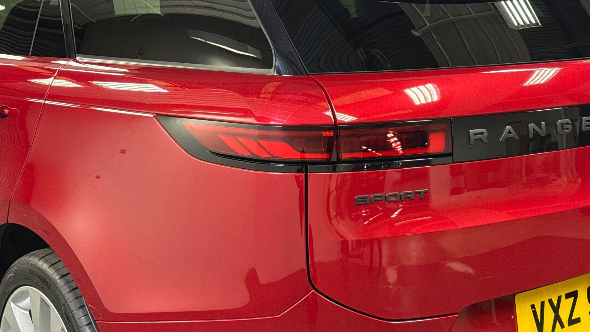 Land Rover Range Rover Sport view 19