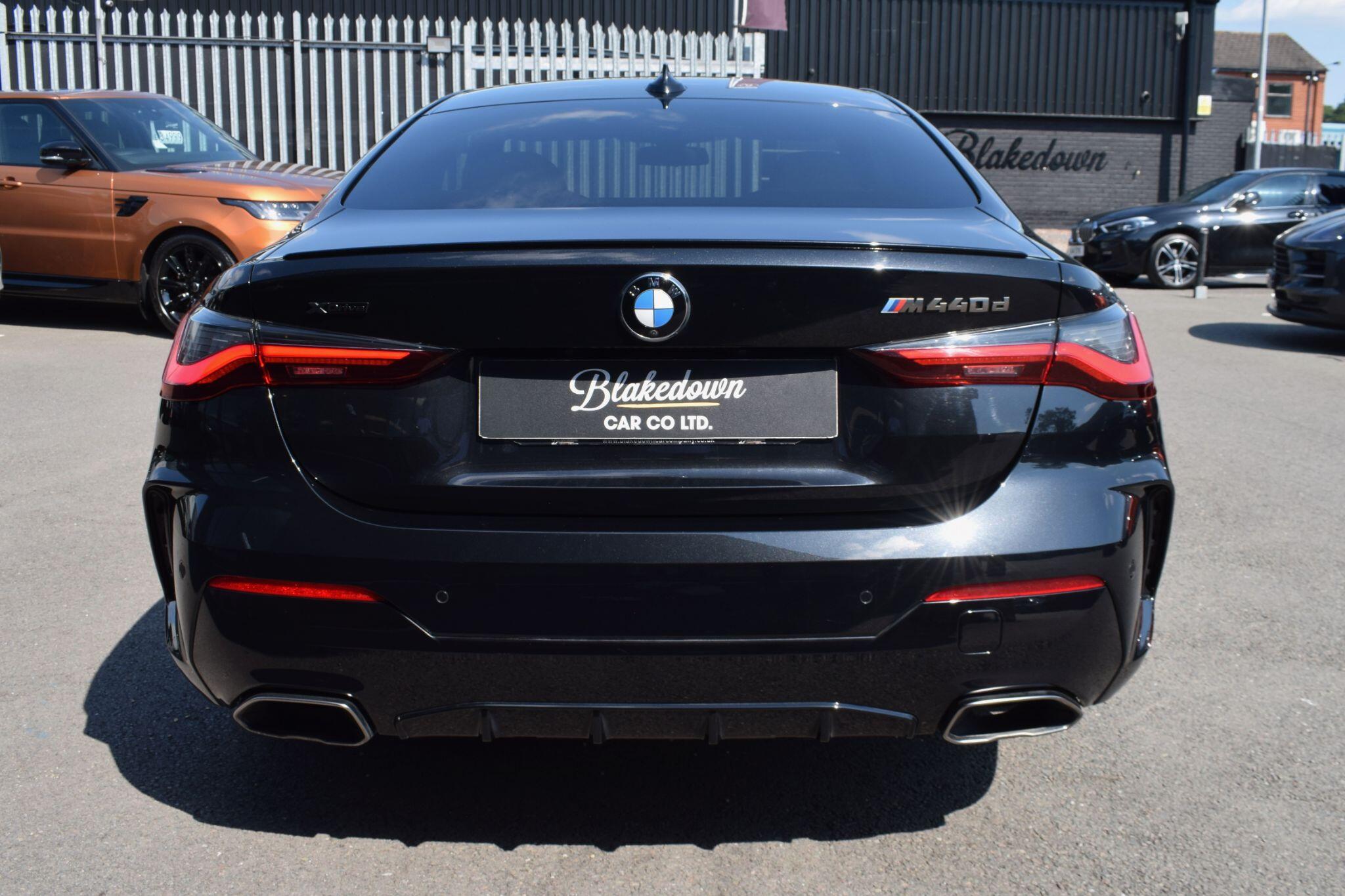 BMW 4 Series view 6