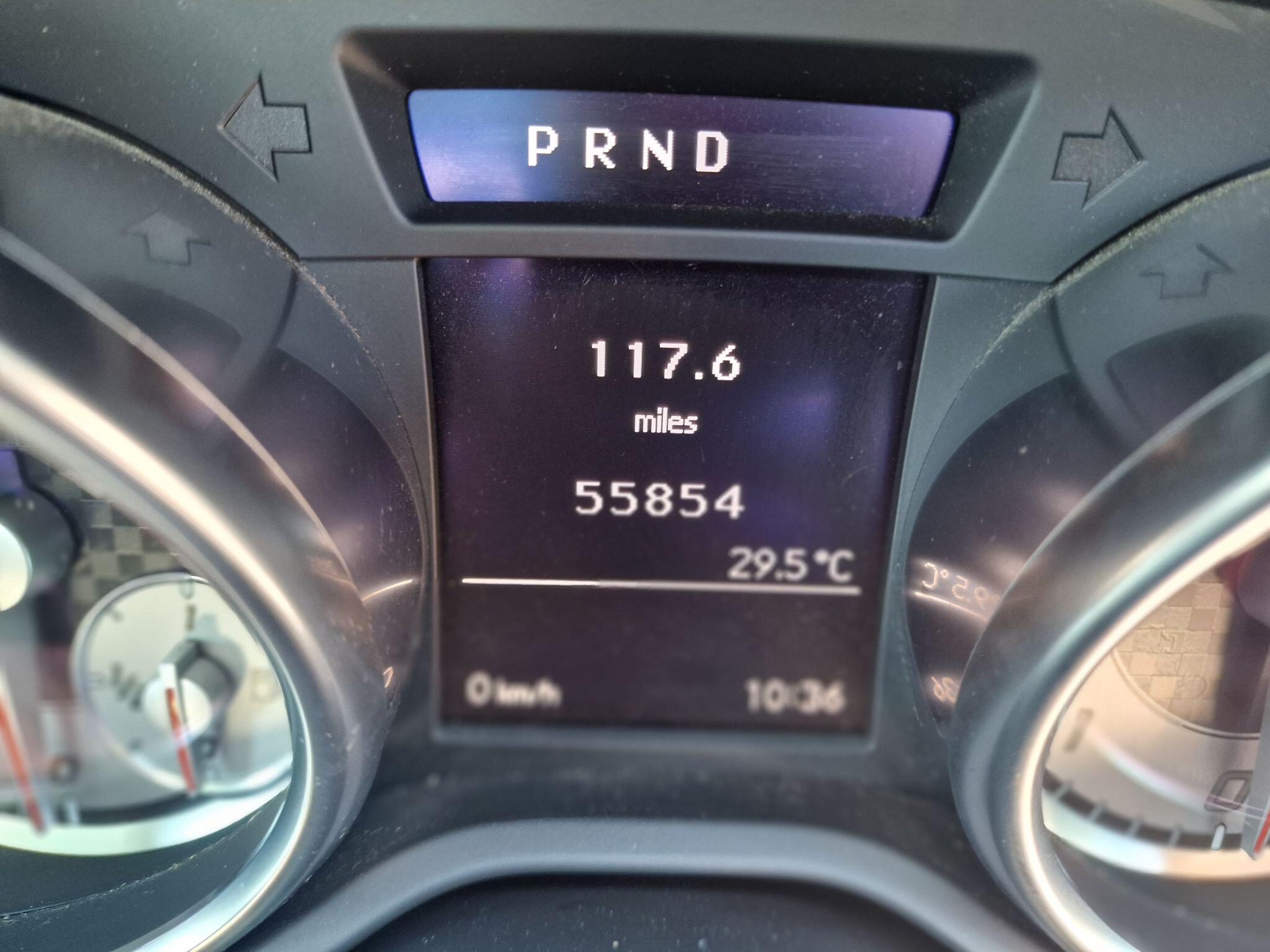 Mercedes-Benz SLK view 3