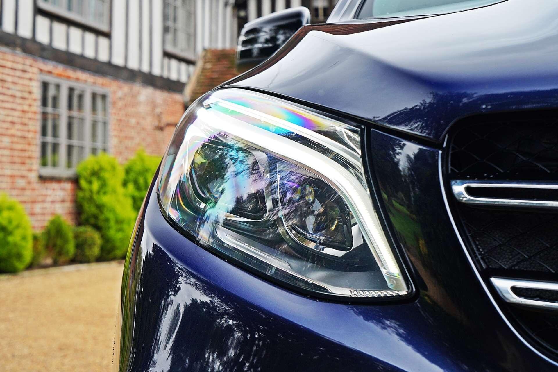 Mercedes-Benz GLE view 9
