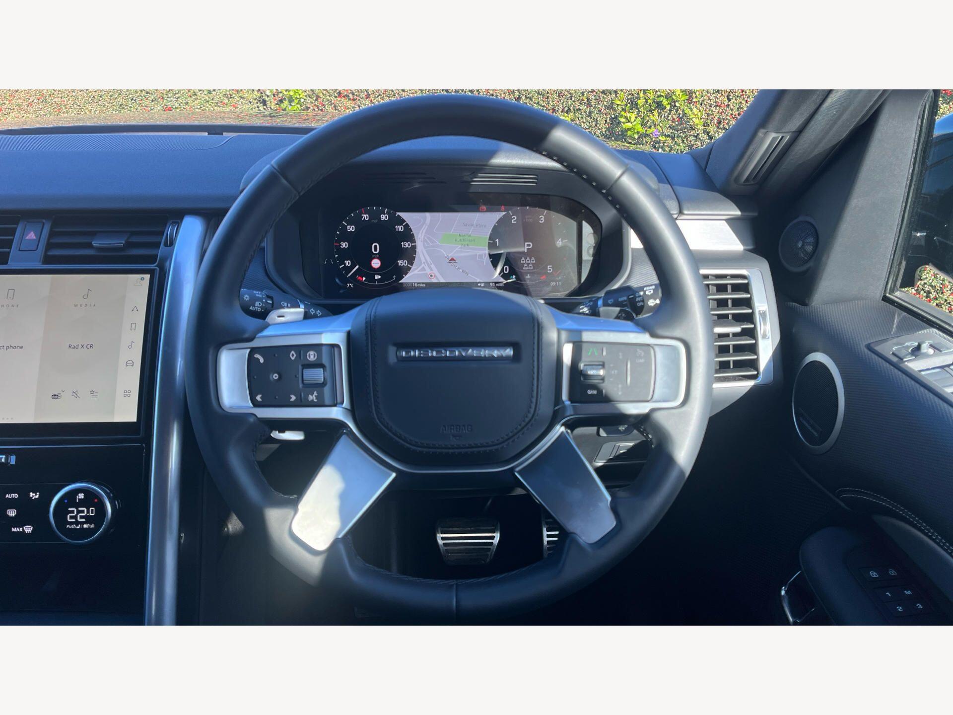 Land Rover Discovery view 18