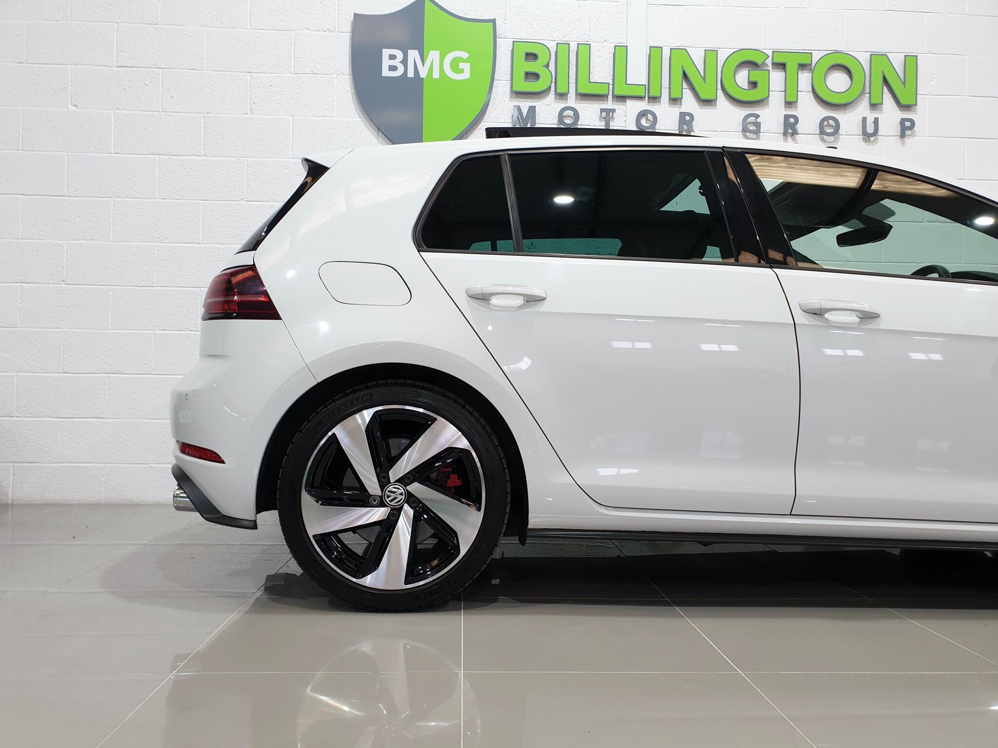 Volkswagen Golf view 16