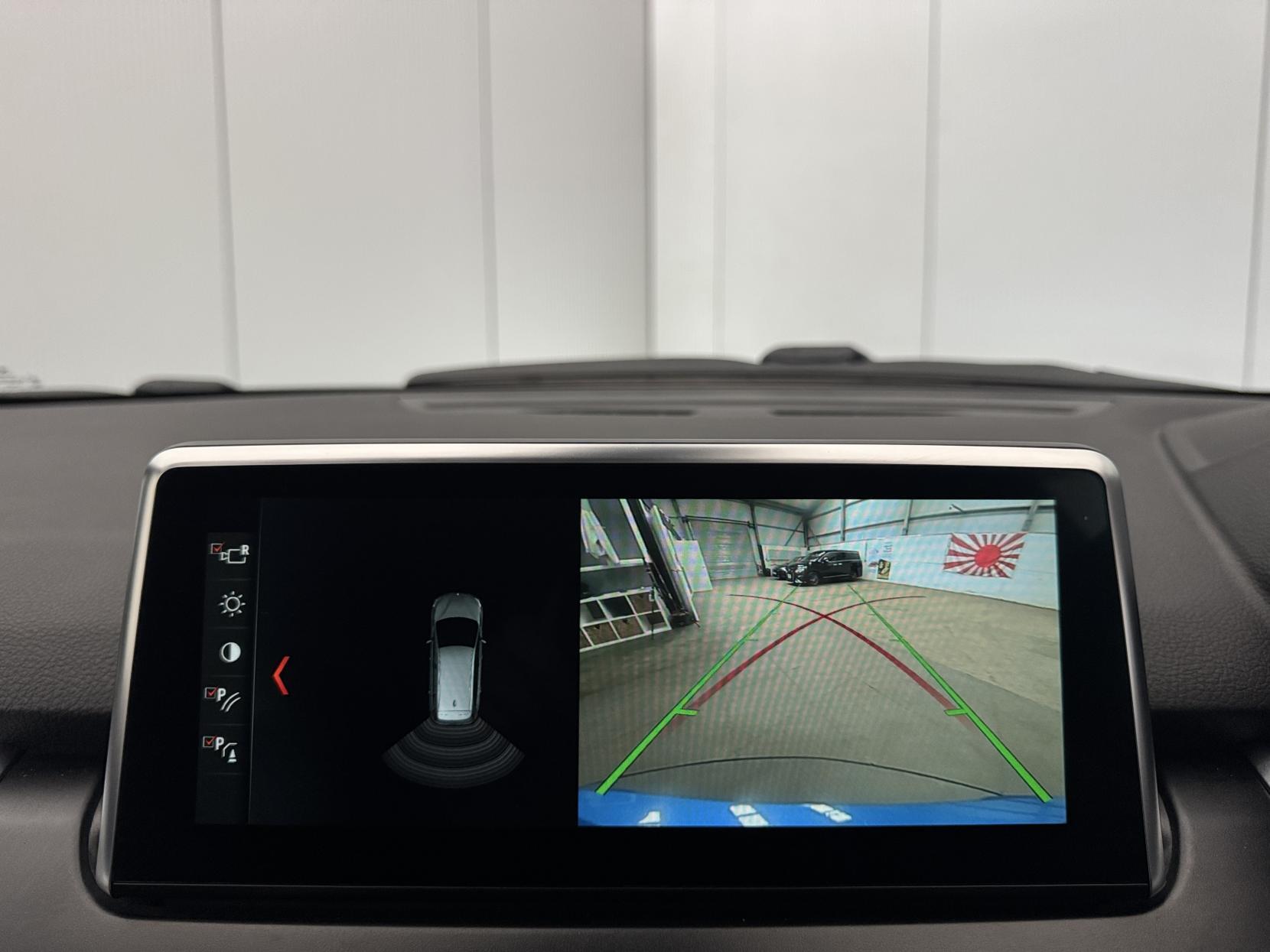 BMW 2 Series view 77