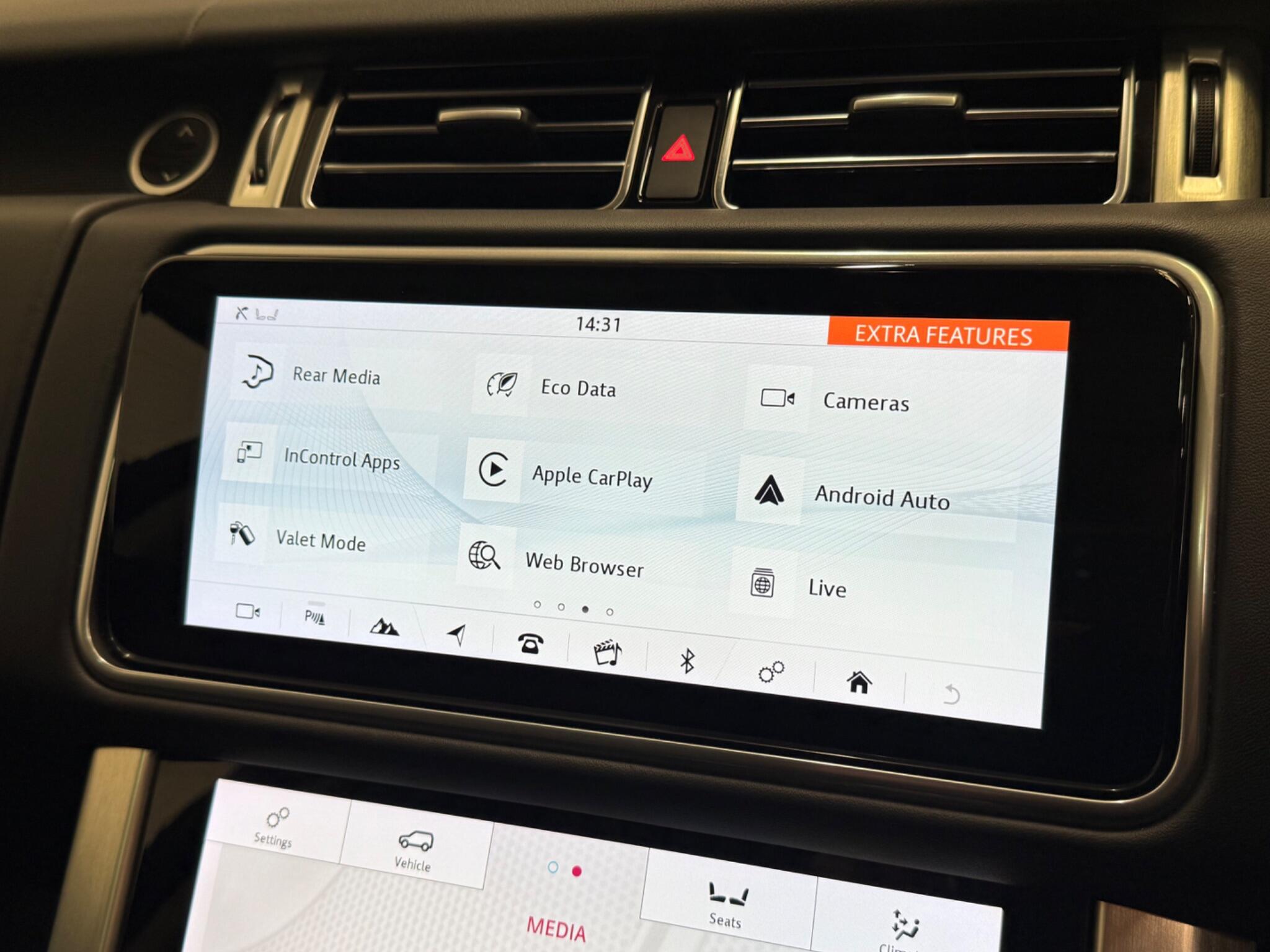 Land Rover Range Rover view 20