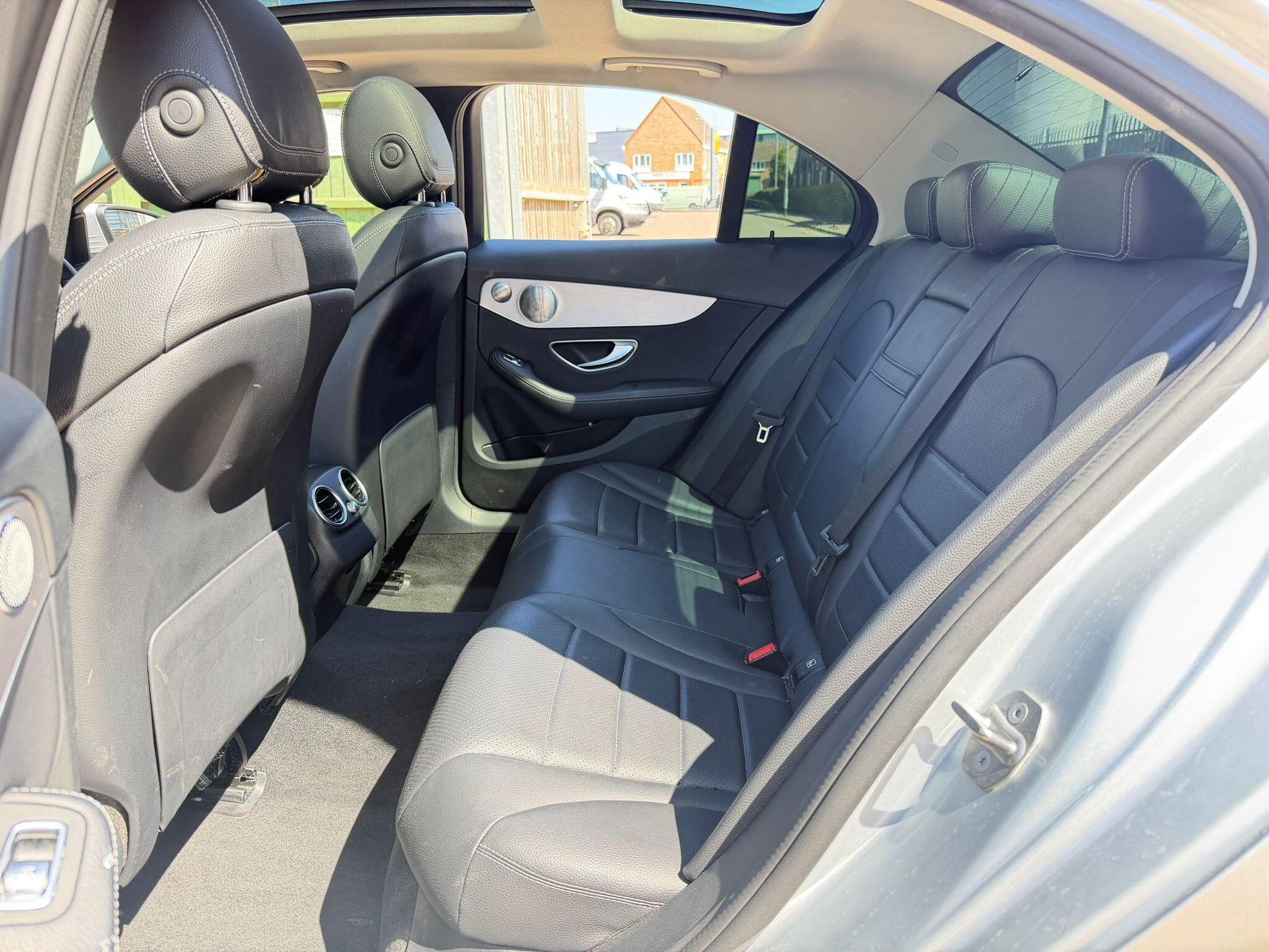 Mercedes-Benz C-Class view 15