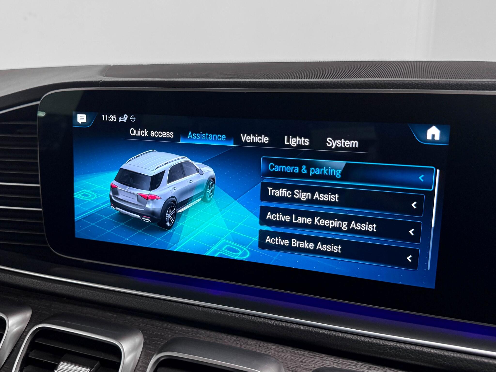 Mercedes-Benz Gle view 58