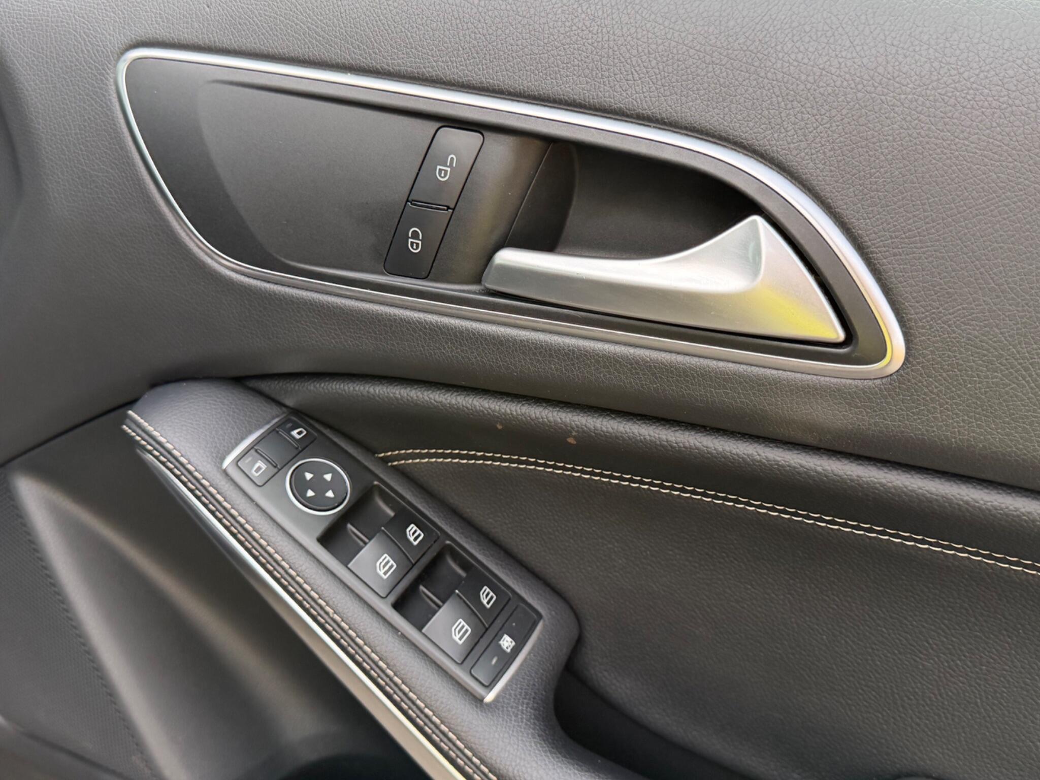 Mercedes-Benz A Class view 9