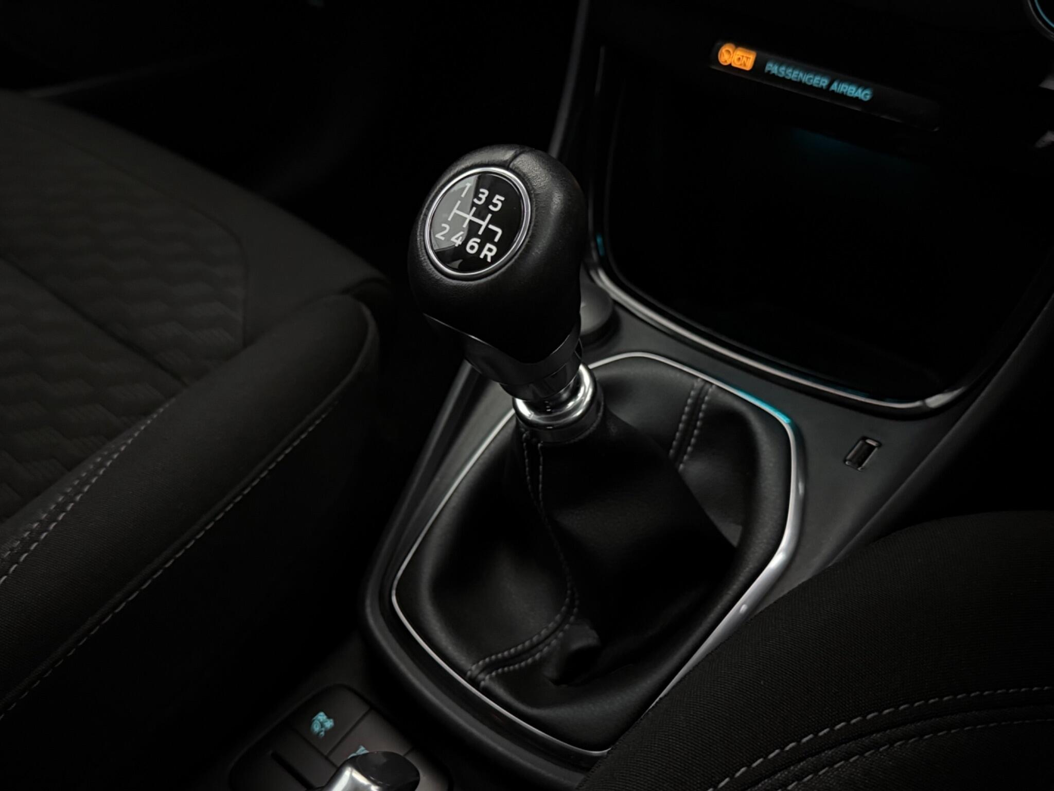 Ford Puma view 29