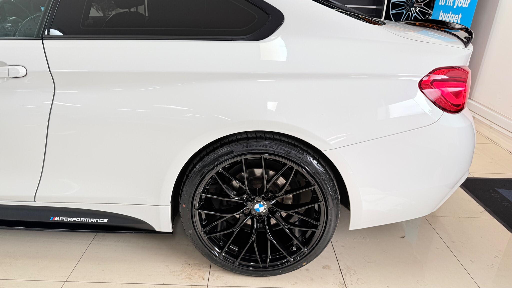 BMW 4 Series view 41