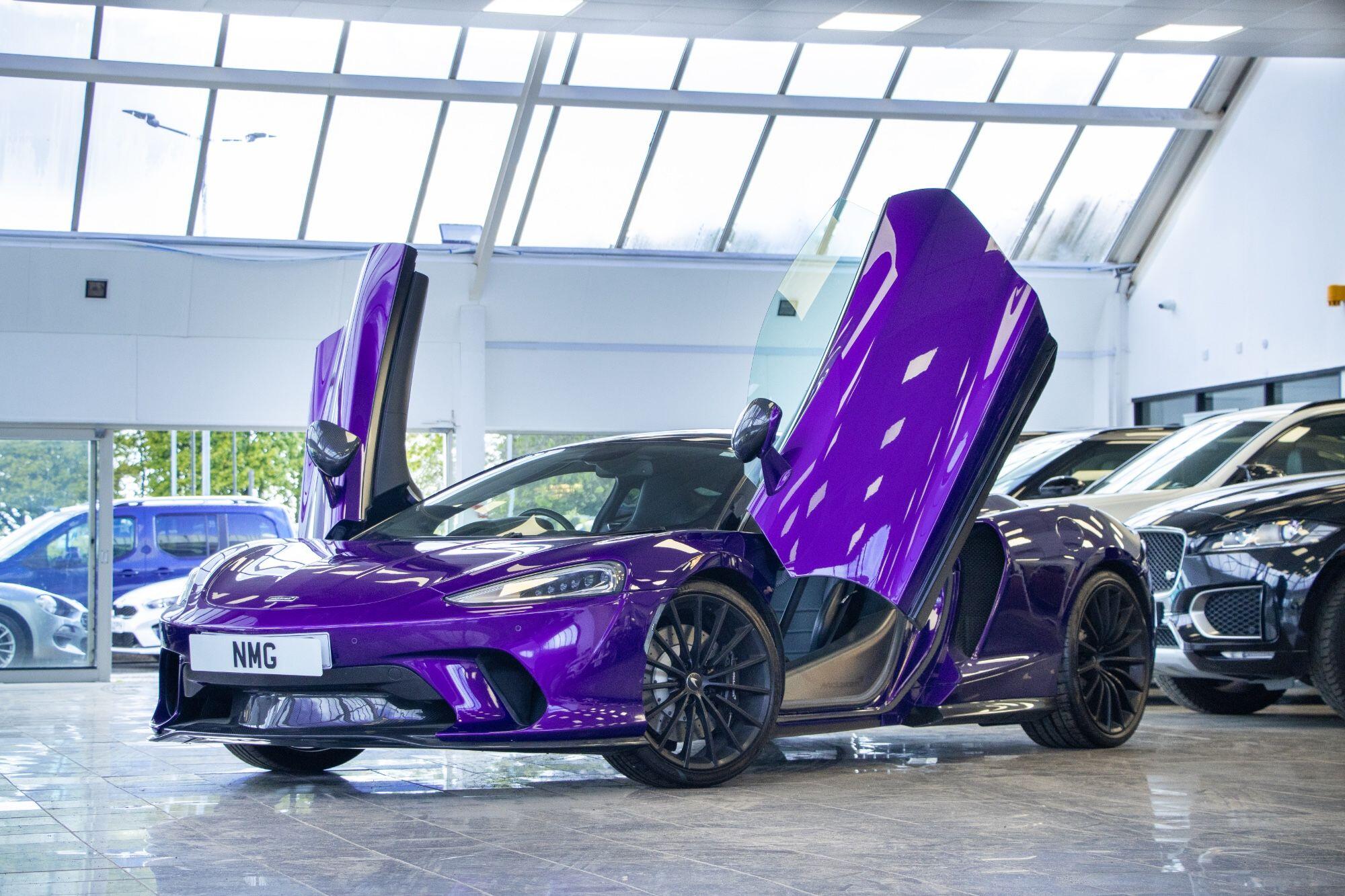 Mclaren GT view 8