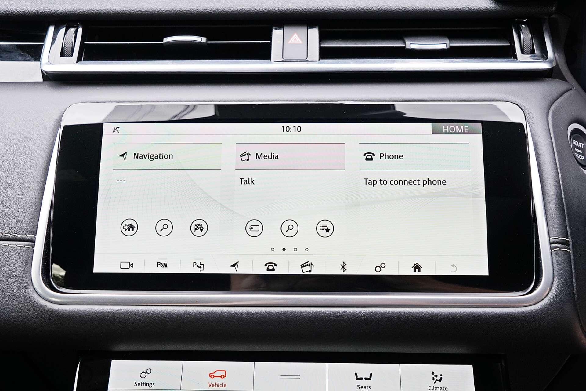 Land Rover Range Rover Velar view 27