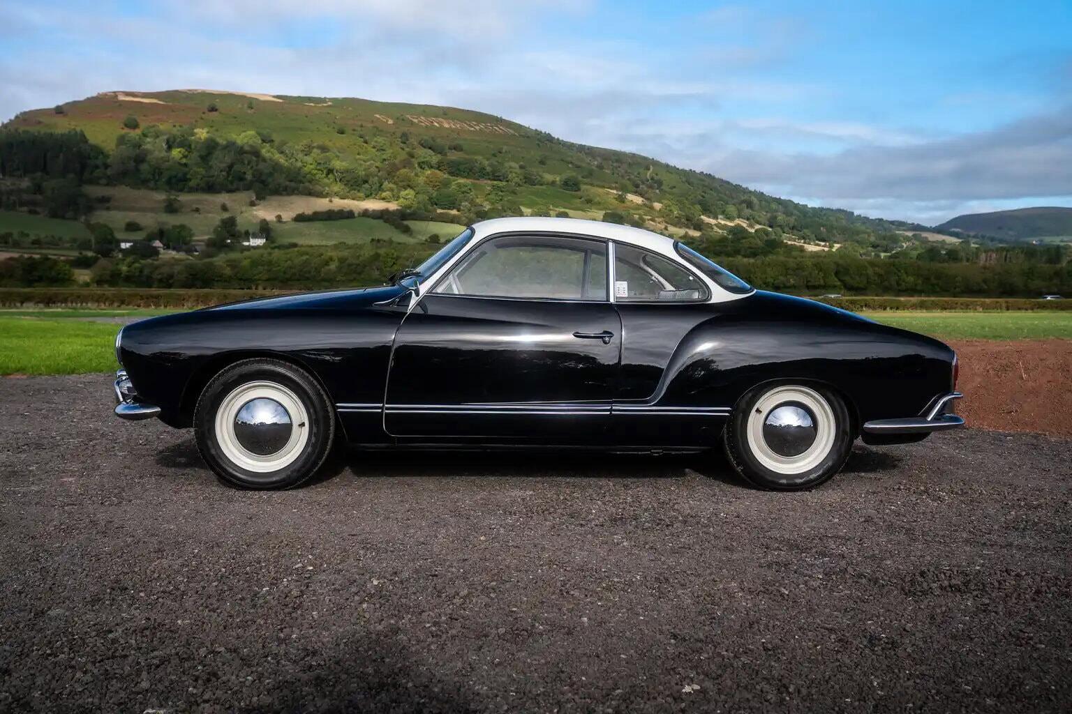 Volkswagen Volkswagen Karmann view 2