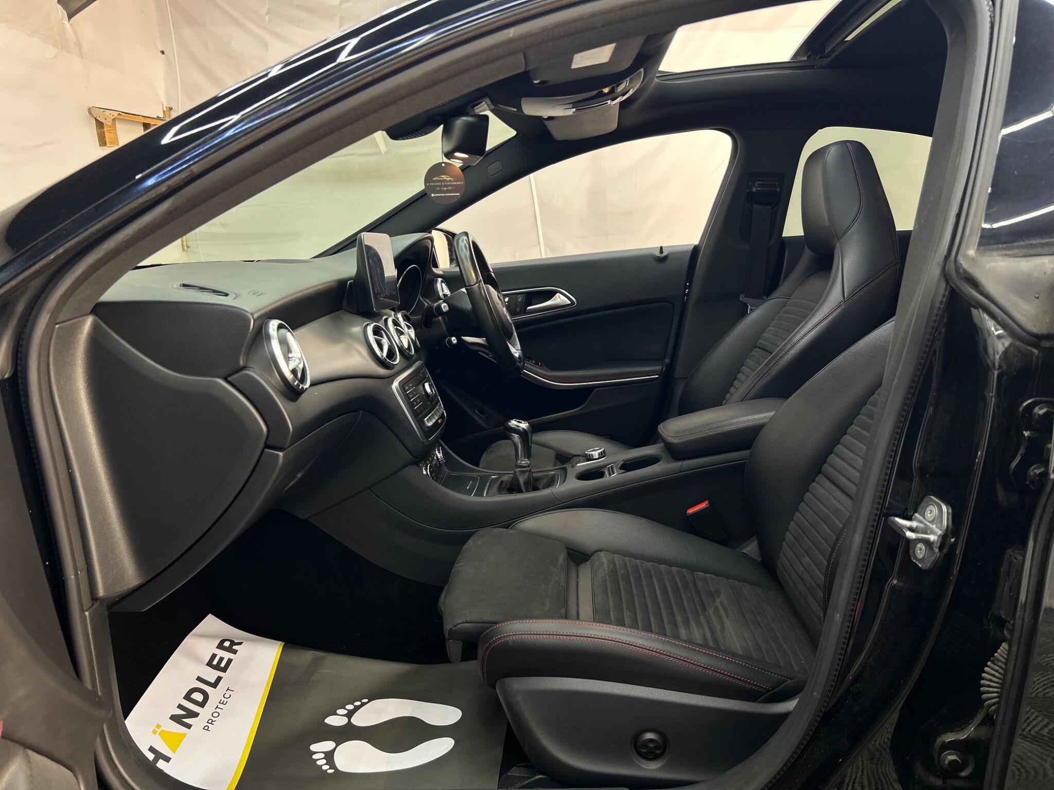 Mercedes-Benz CLA view 49