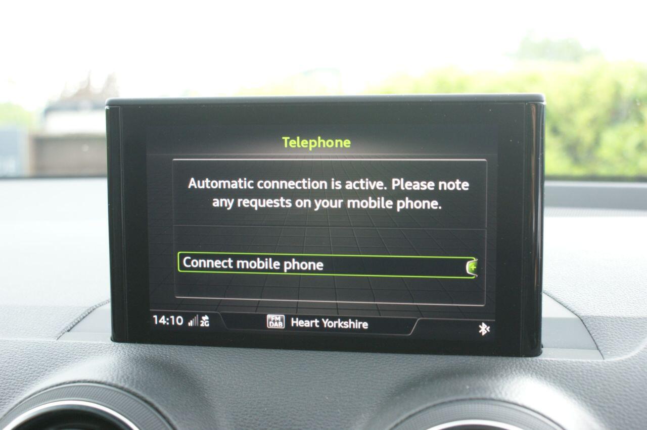 Audi SQ2 view 58