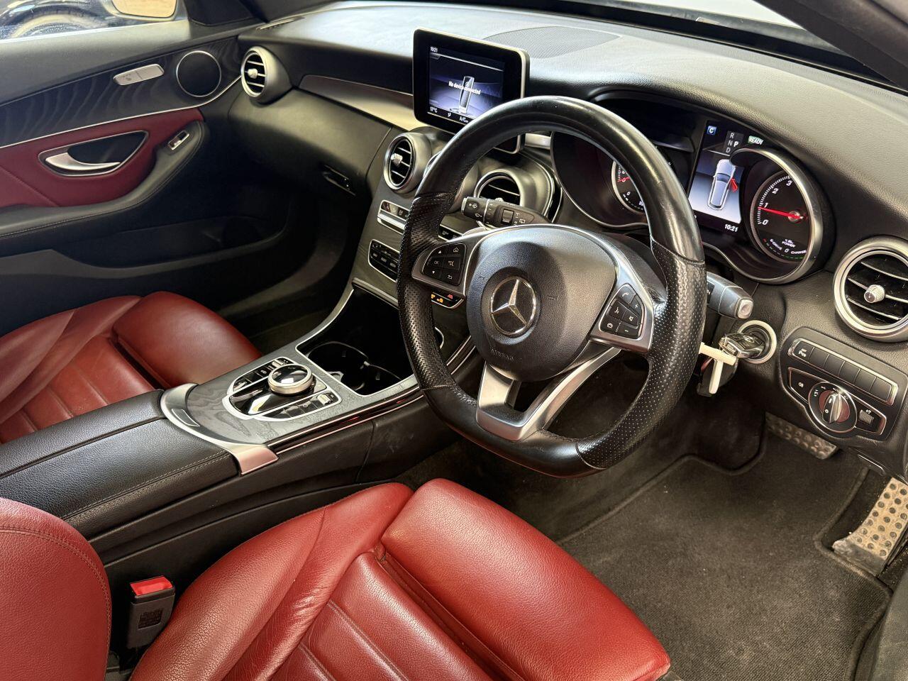 Mercedes-Benz C Class view 32
