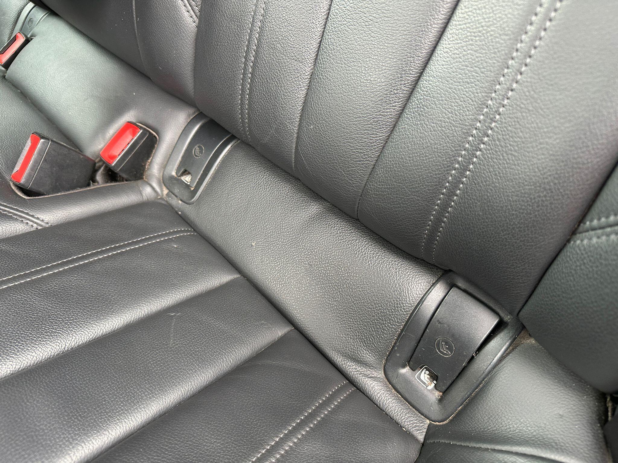 Audi A4 Avant view 14