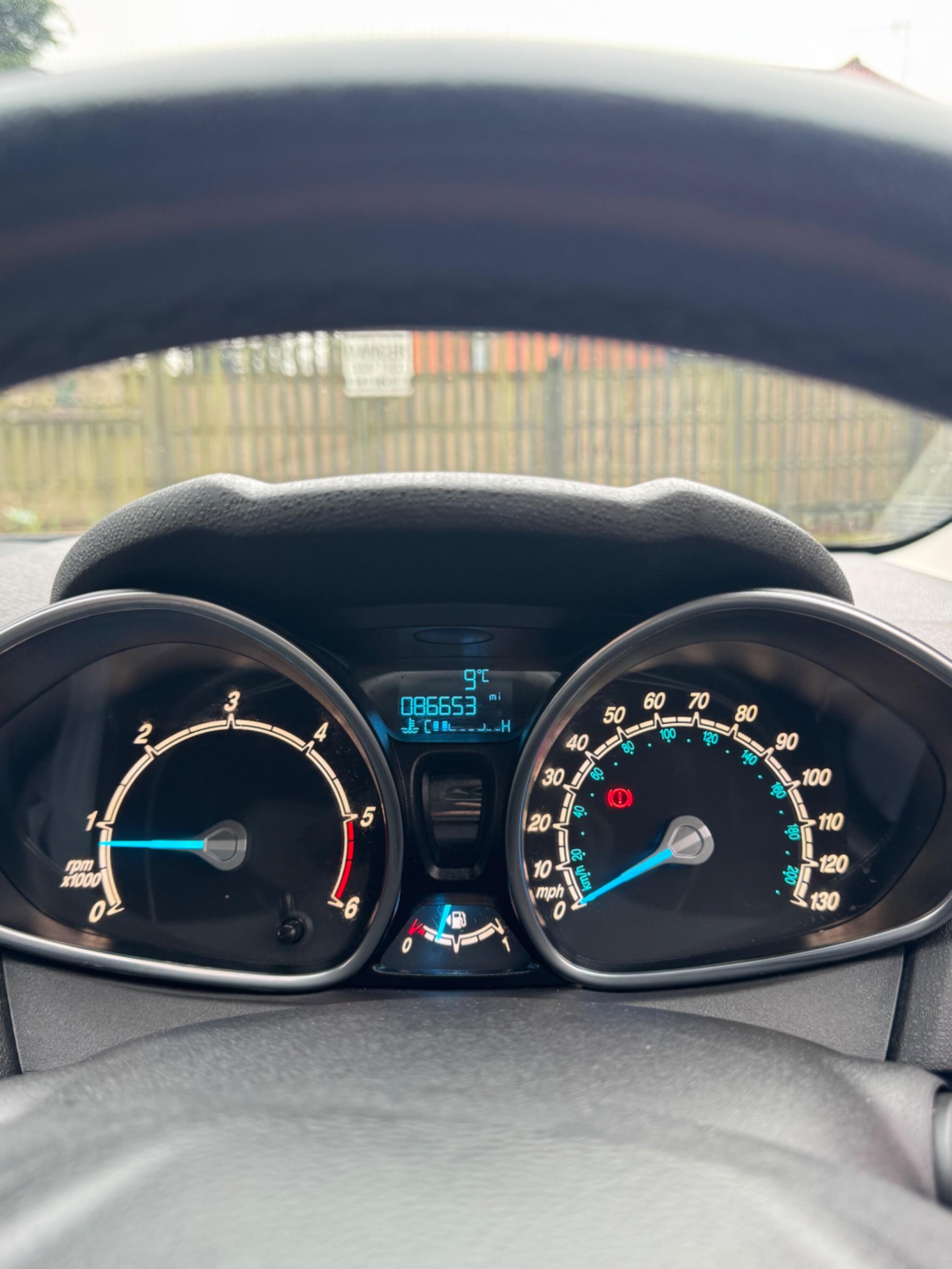 2014 Ford Fiesta 1.5 TDCi Zetec Euro 5 5dr image 57