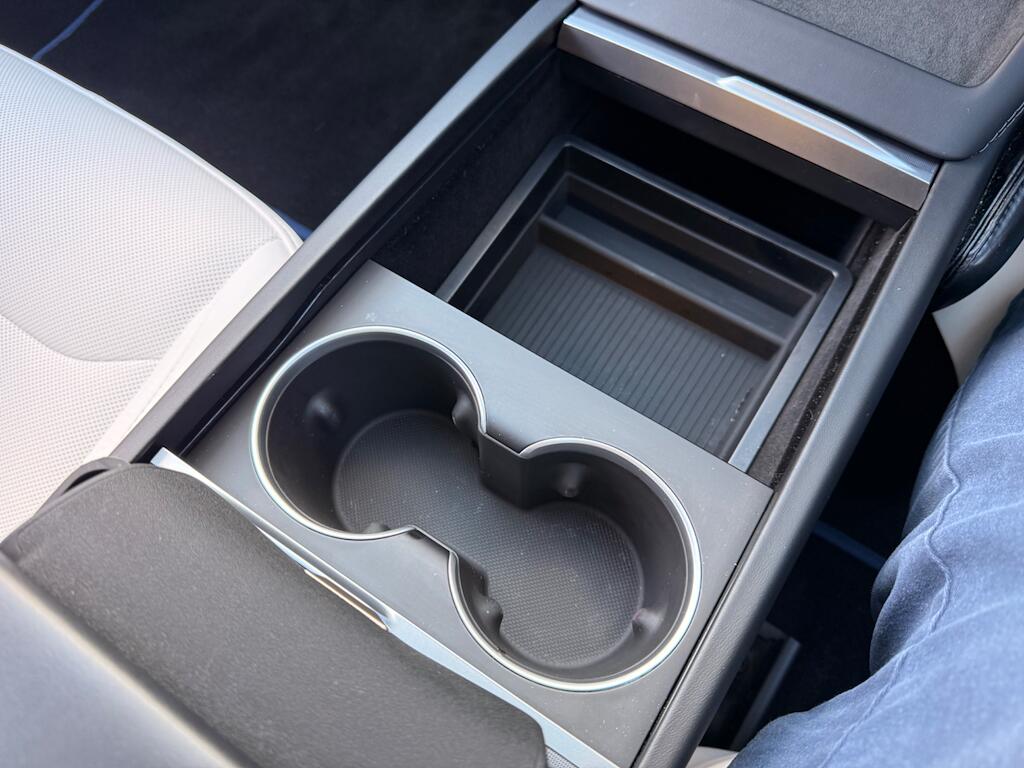 Tesla Model 3 view 49