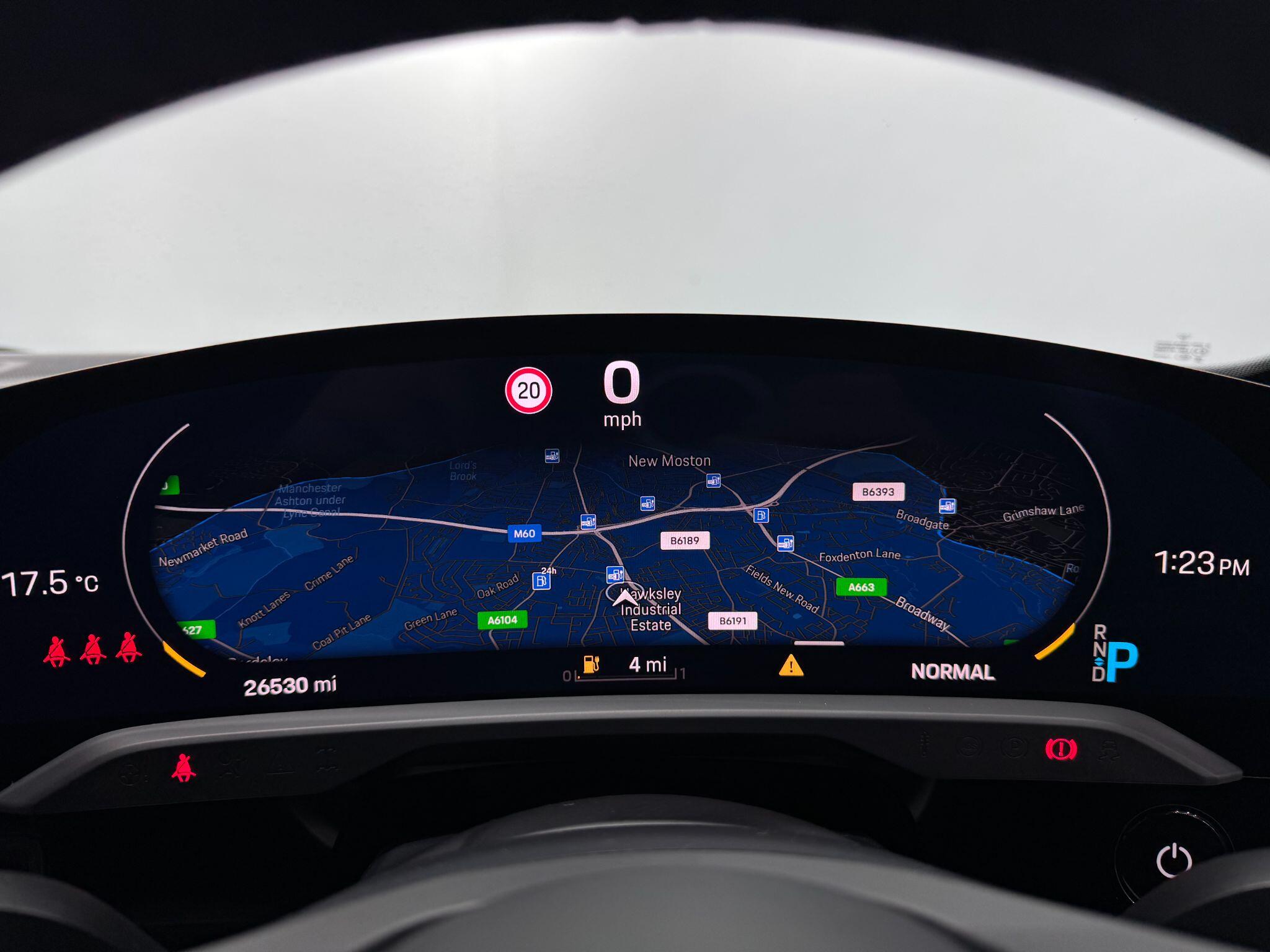 Porsche Taycan view 22