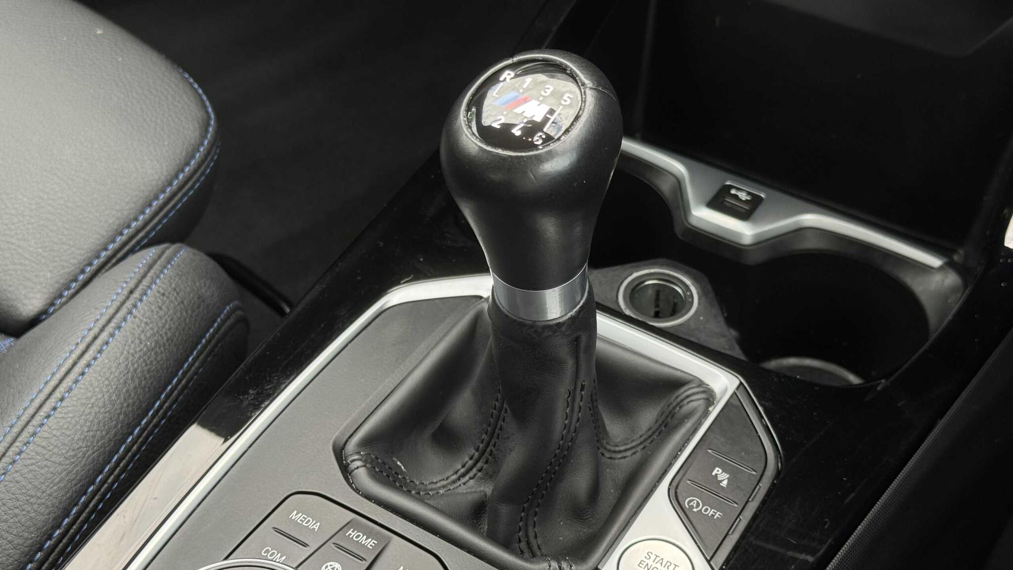 BMW 2 Series view 30