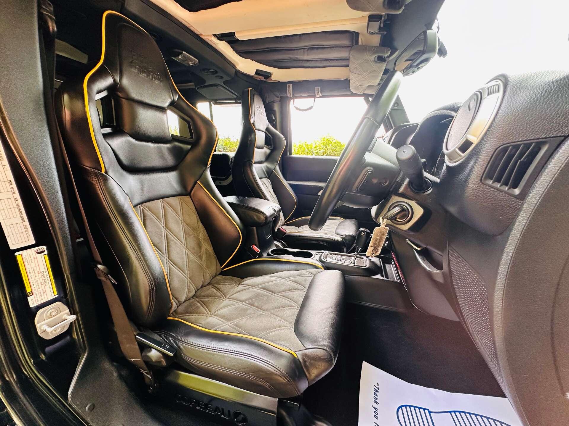 Jeep Wrangler view 13