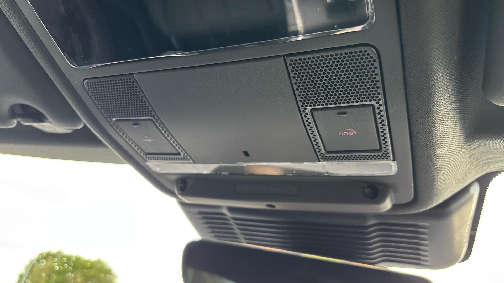 Land Rover Range Rover Evoque view 49