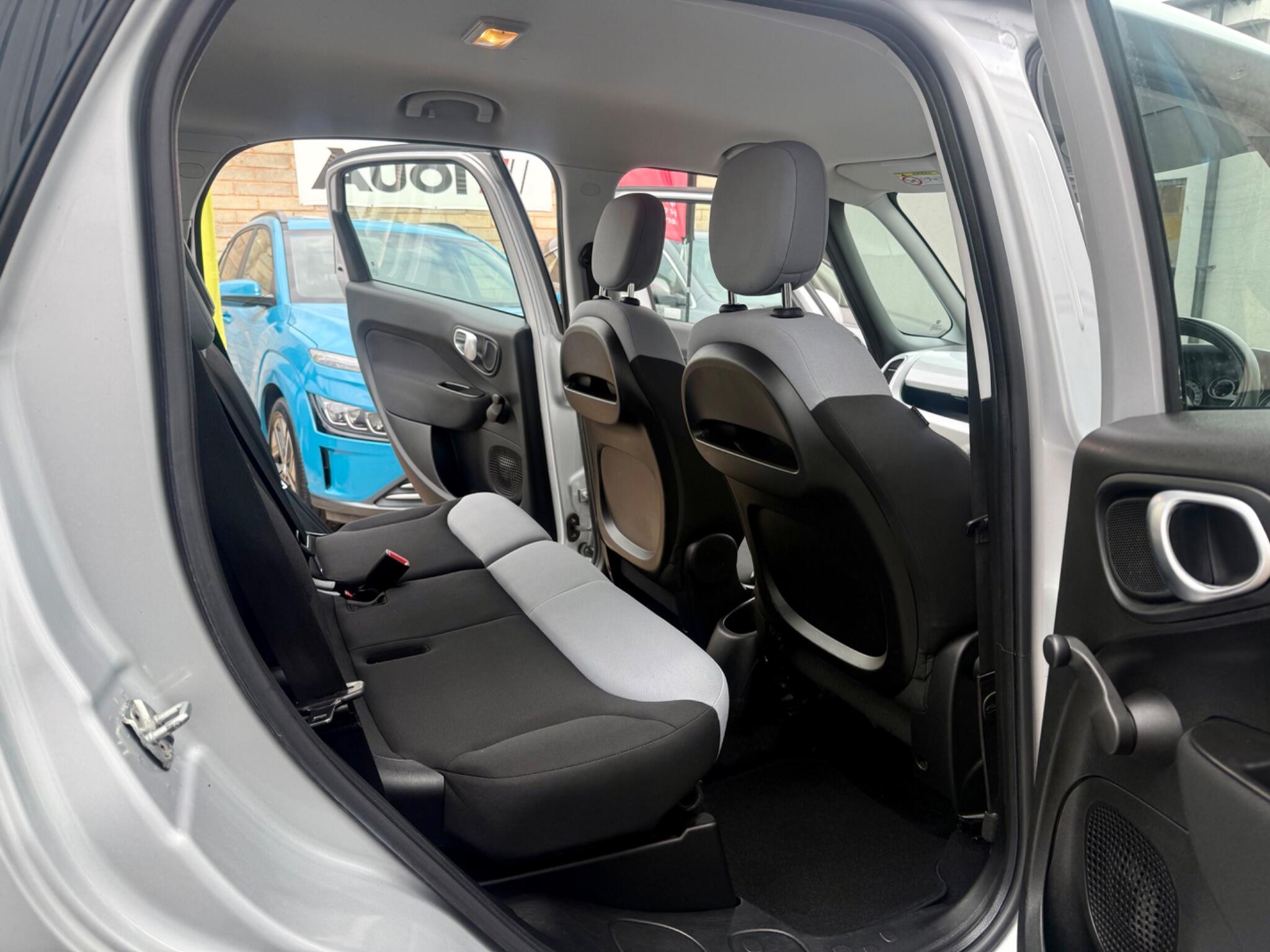 Fiat 500l view 12