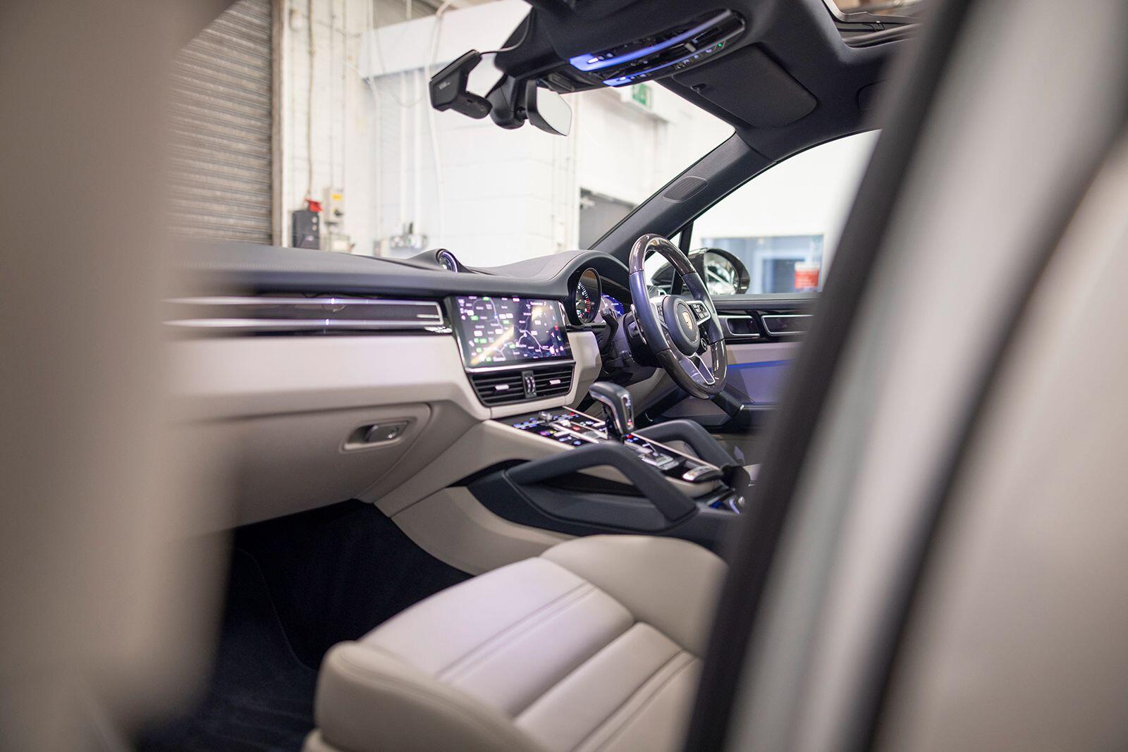 Porsche Cayenne view 74