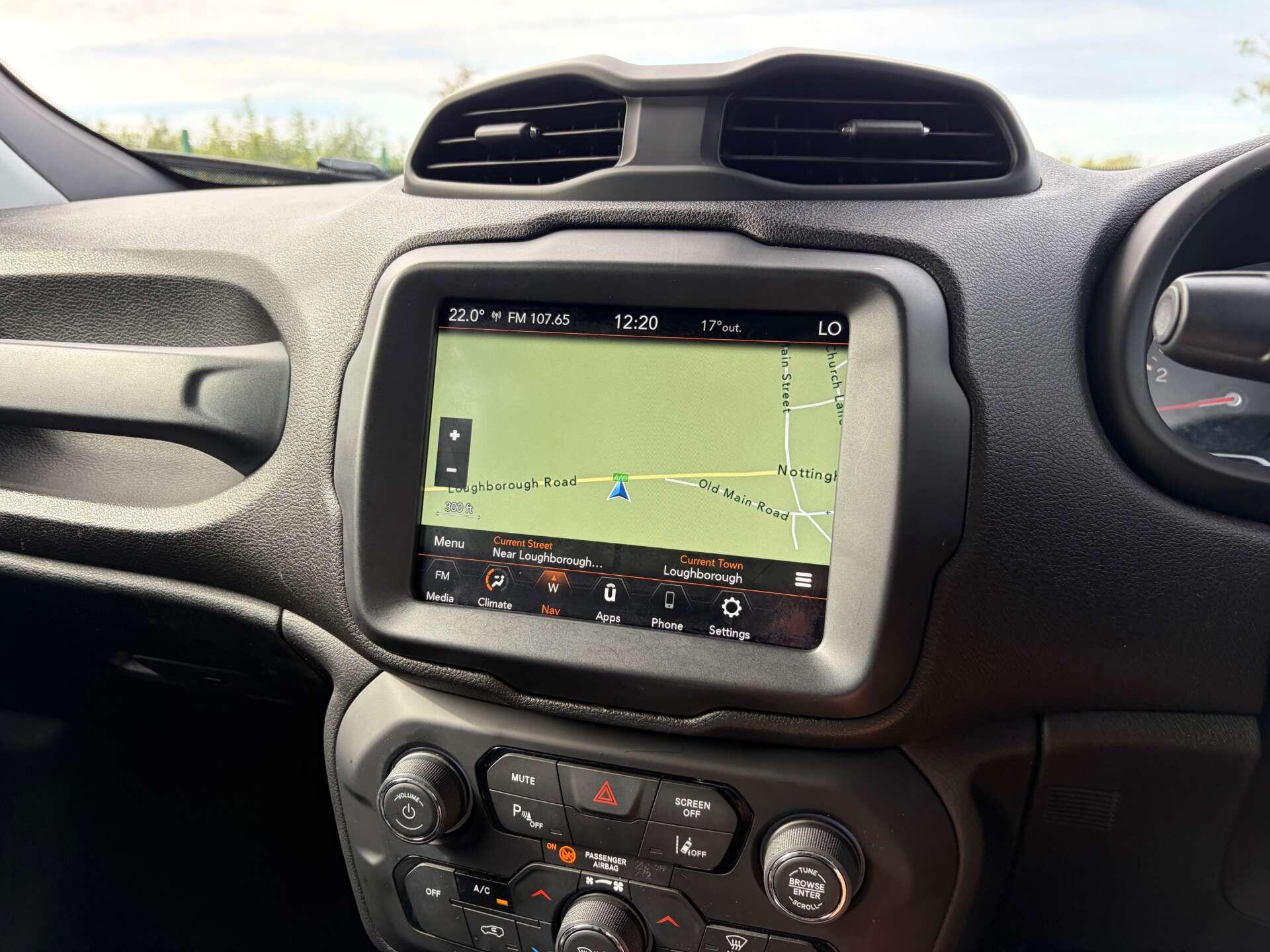 Jeep Renegade view 49