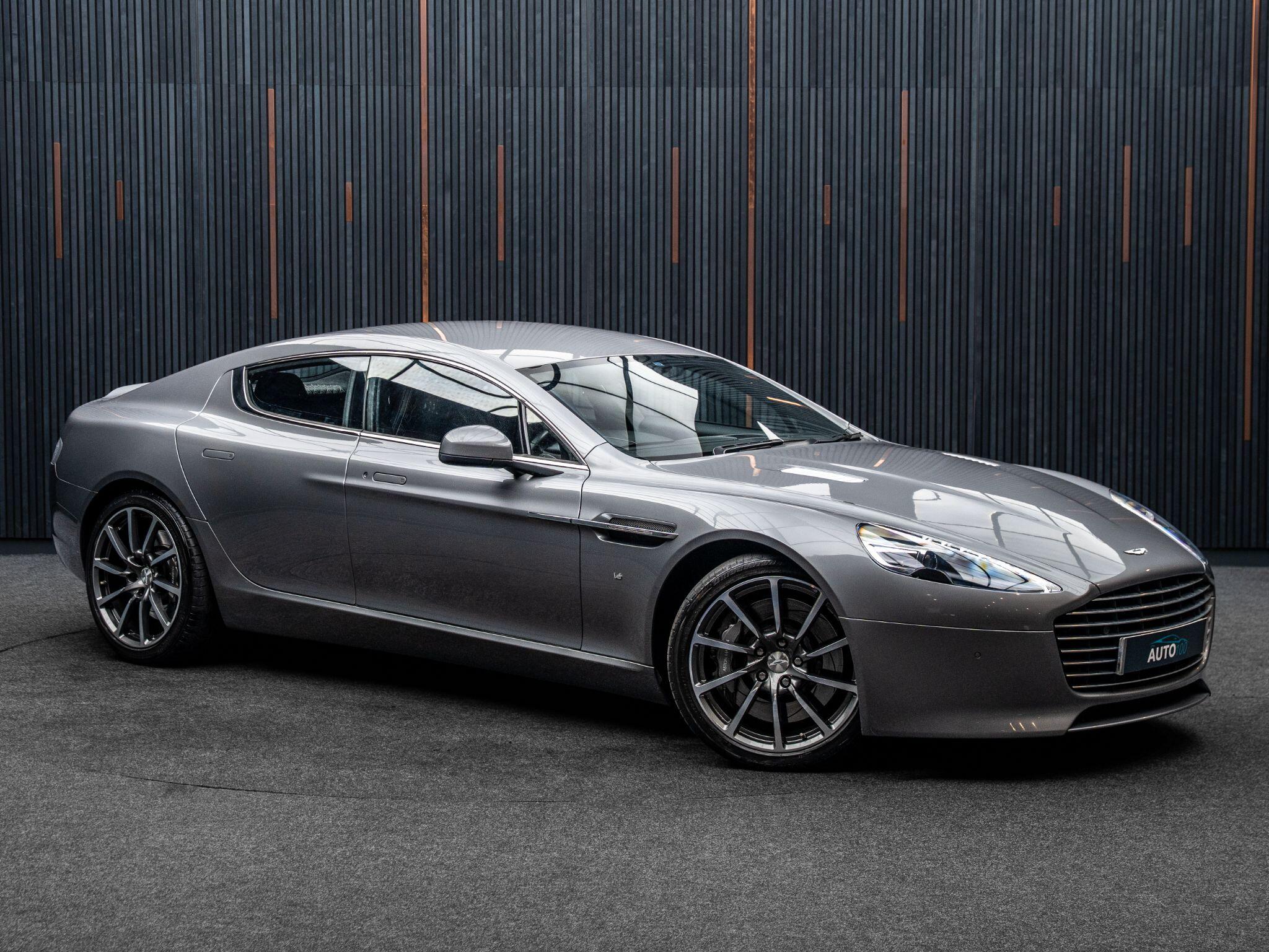 Aston Martin Rapide view 5