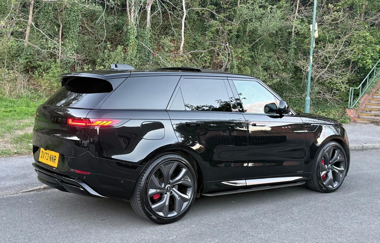 Land Rover Range Rover Sport view 34