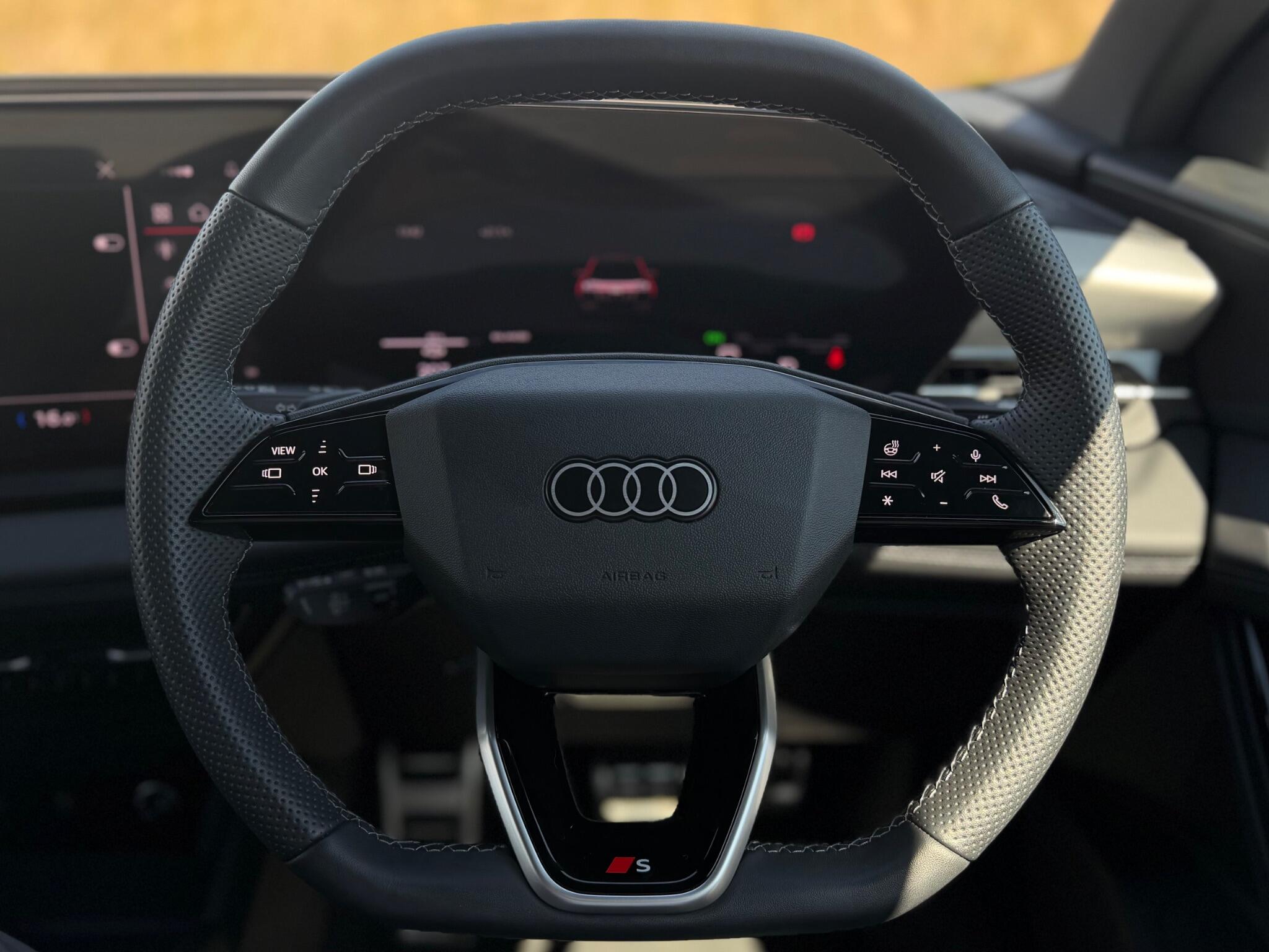 Audi E-Tron view 6