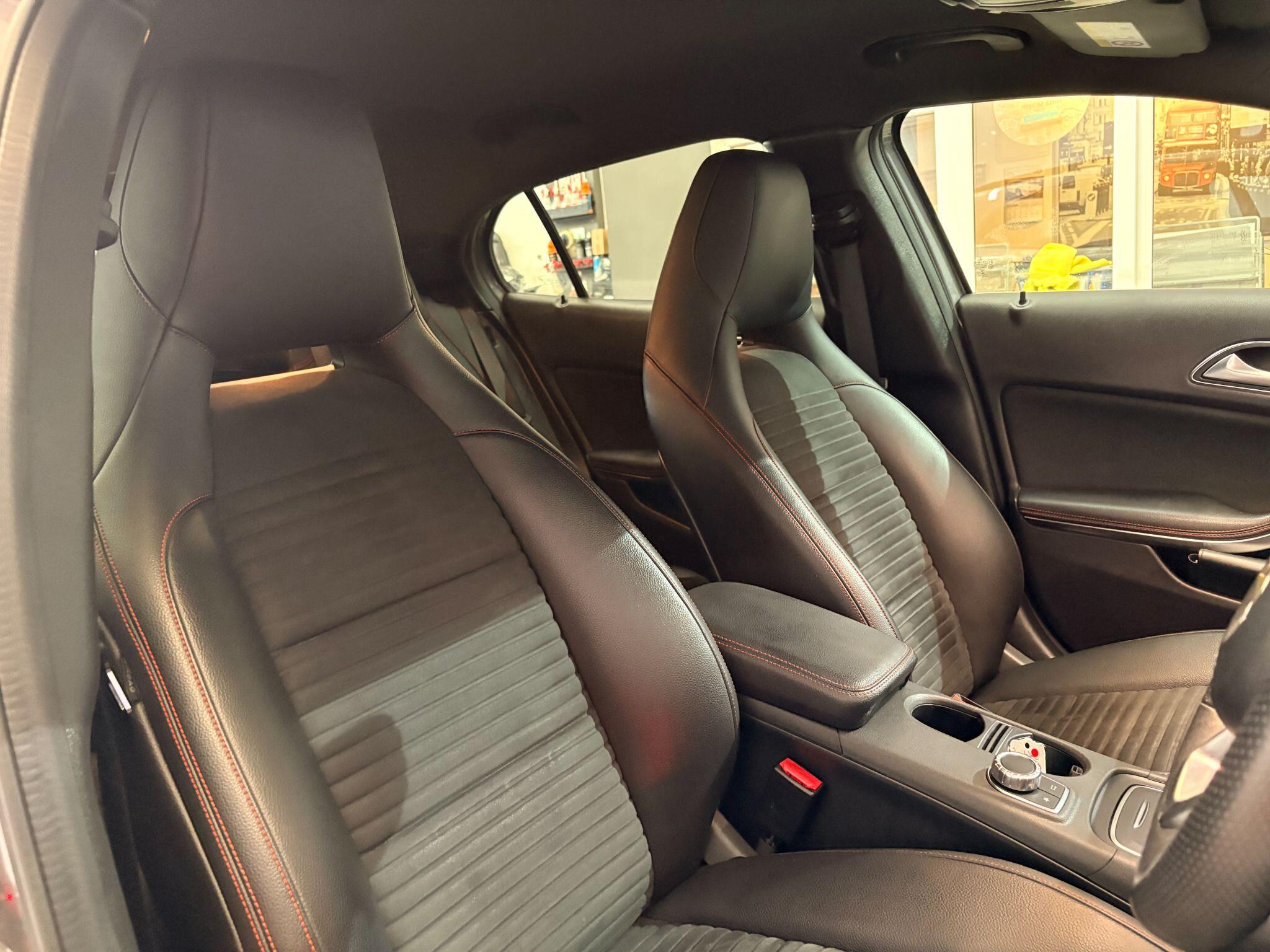 Mercedes-Benz Gla view 31