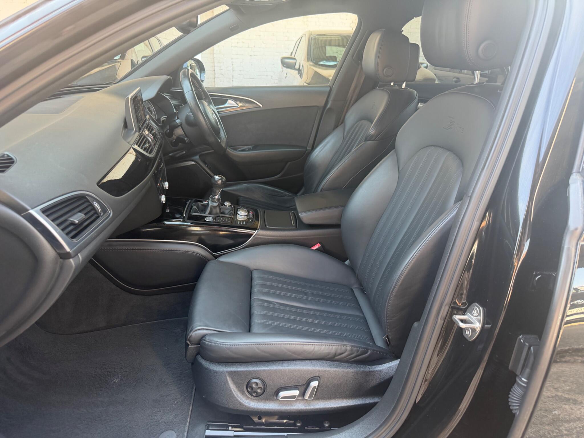 Audi A6 view 14