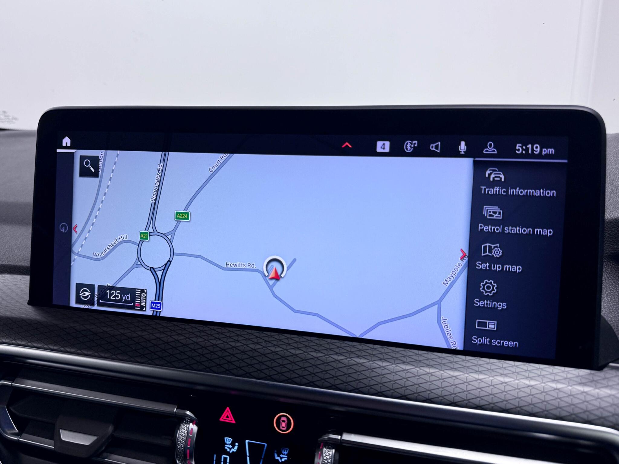 BMW X4 view 38