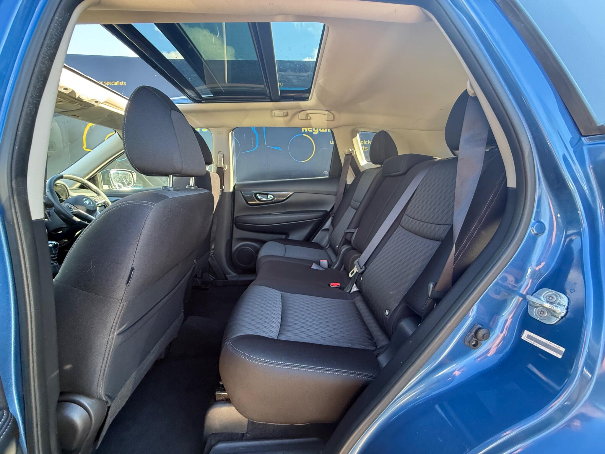 Nissan X-Trail view 26