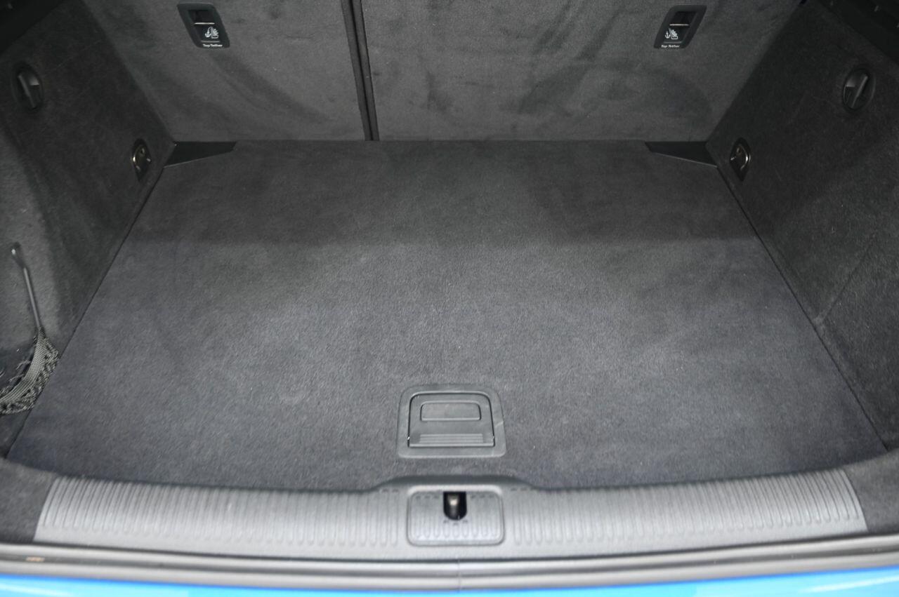 Audi S3 view 8