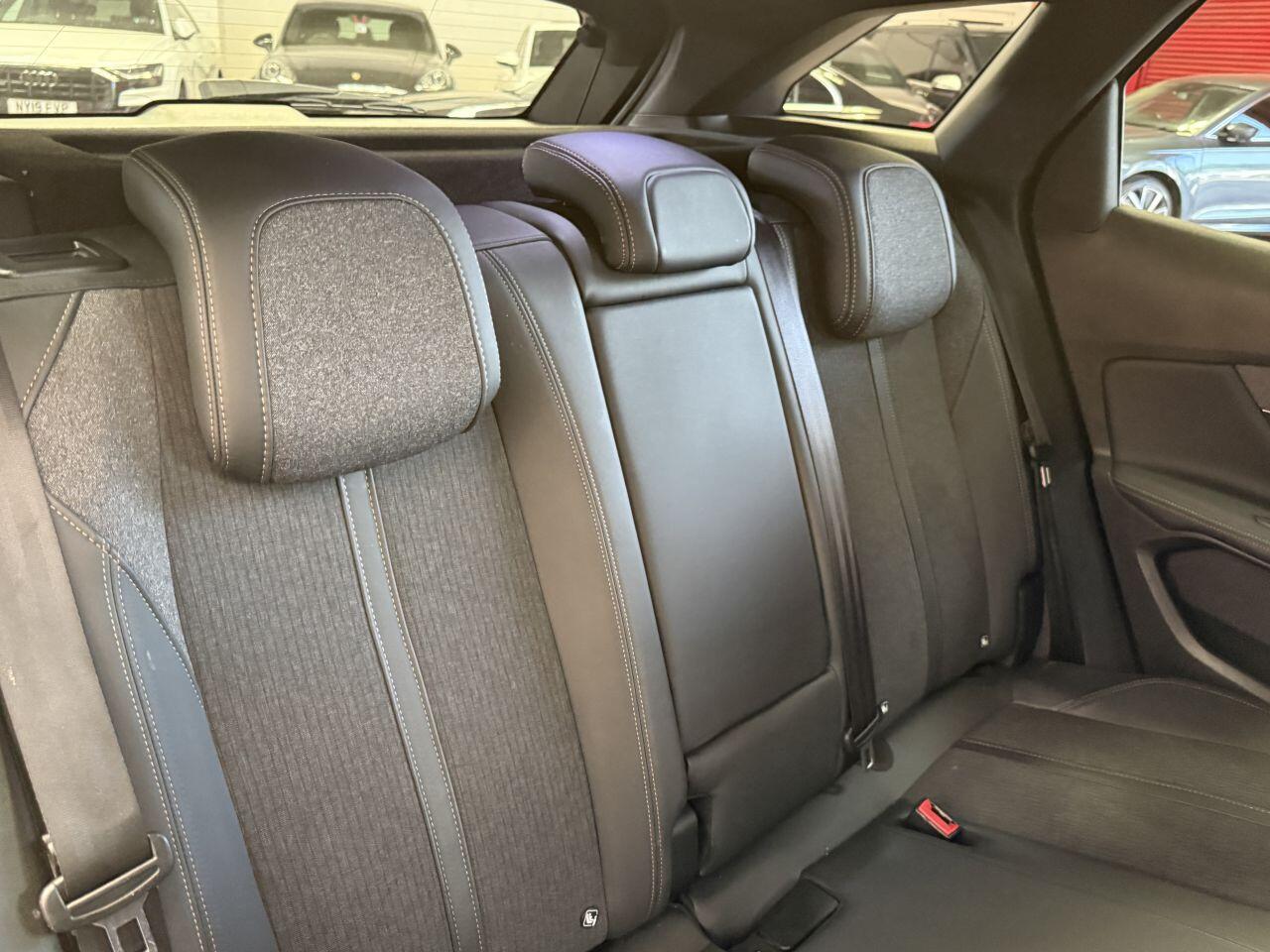 Peugeot 3008 view 61