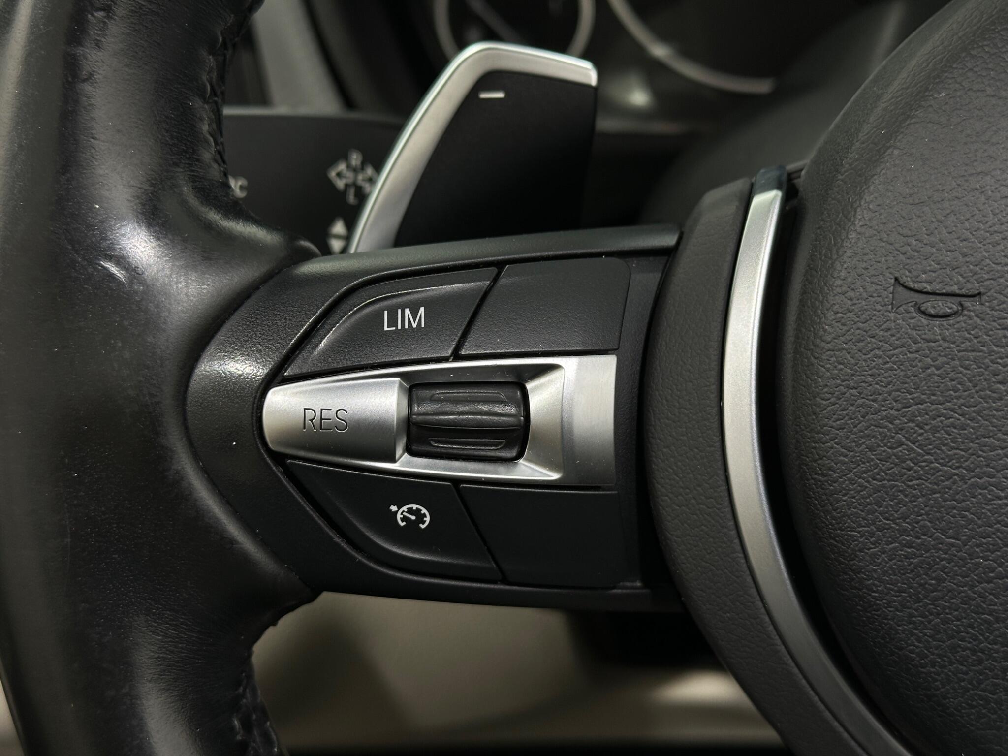 BMW 4 Series view 14