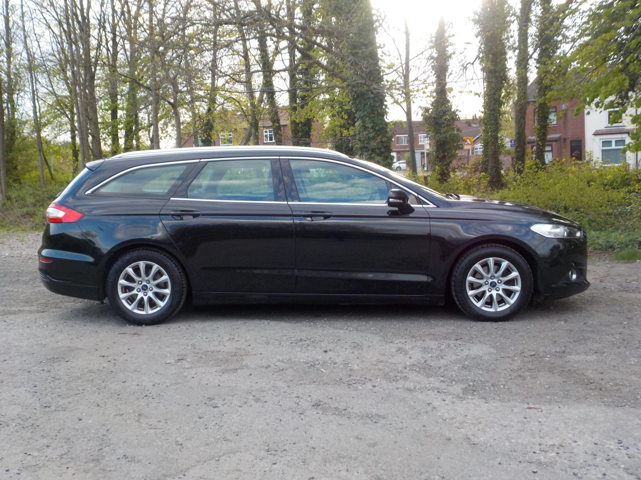 Ford Mondeo 2.0 TDCi ECOnetic Zetec Euro 6 (s/s) 5dr