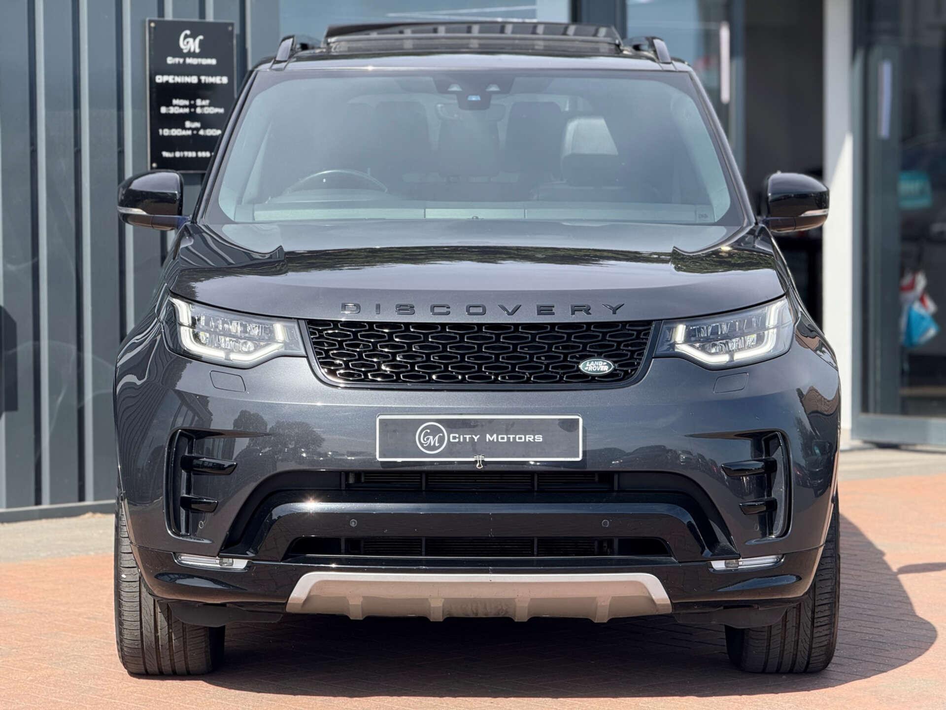 Land Rover Discovery view 12
