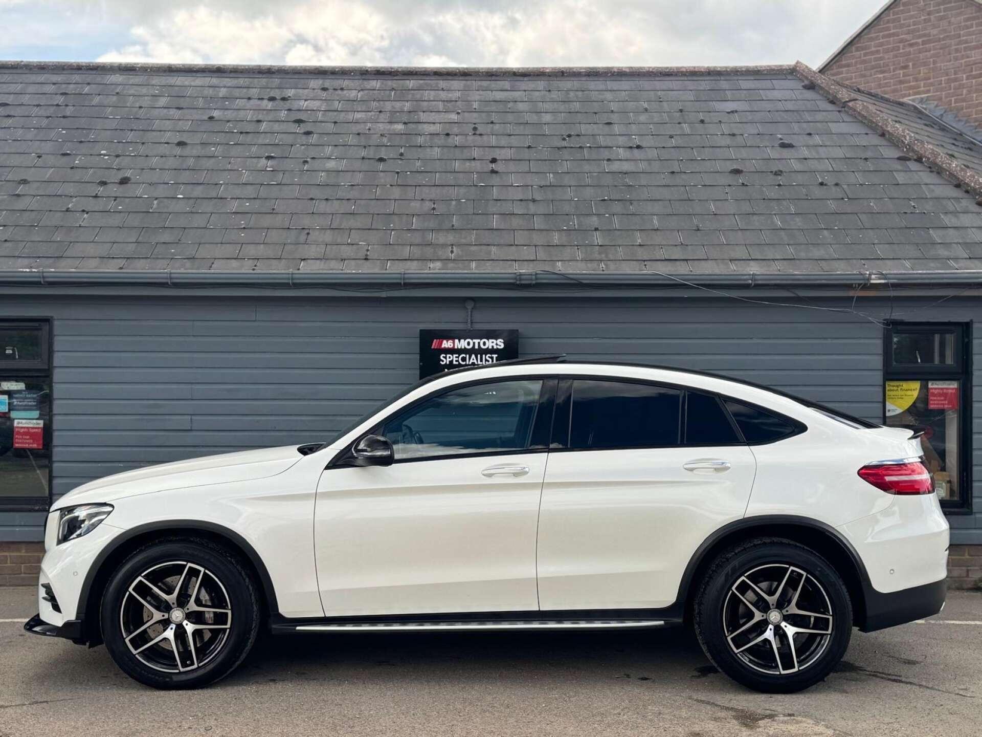 Mercedes-Benz GLC view 15