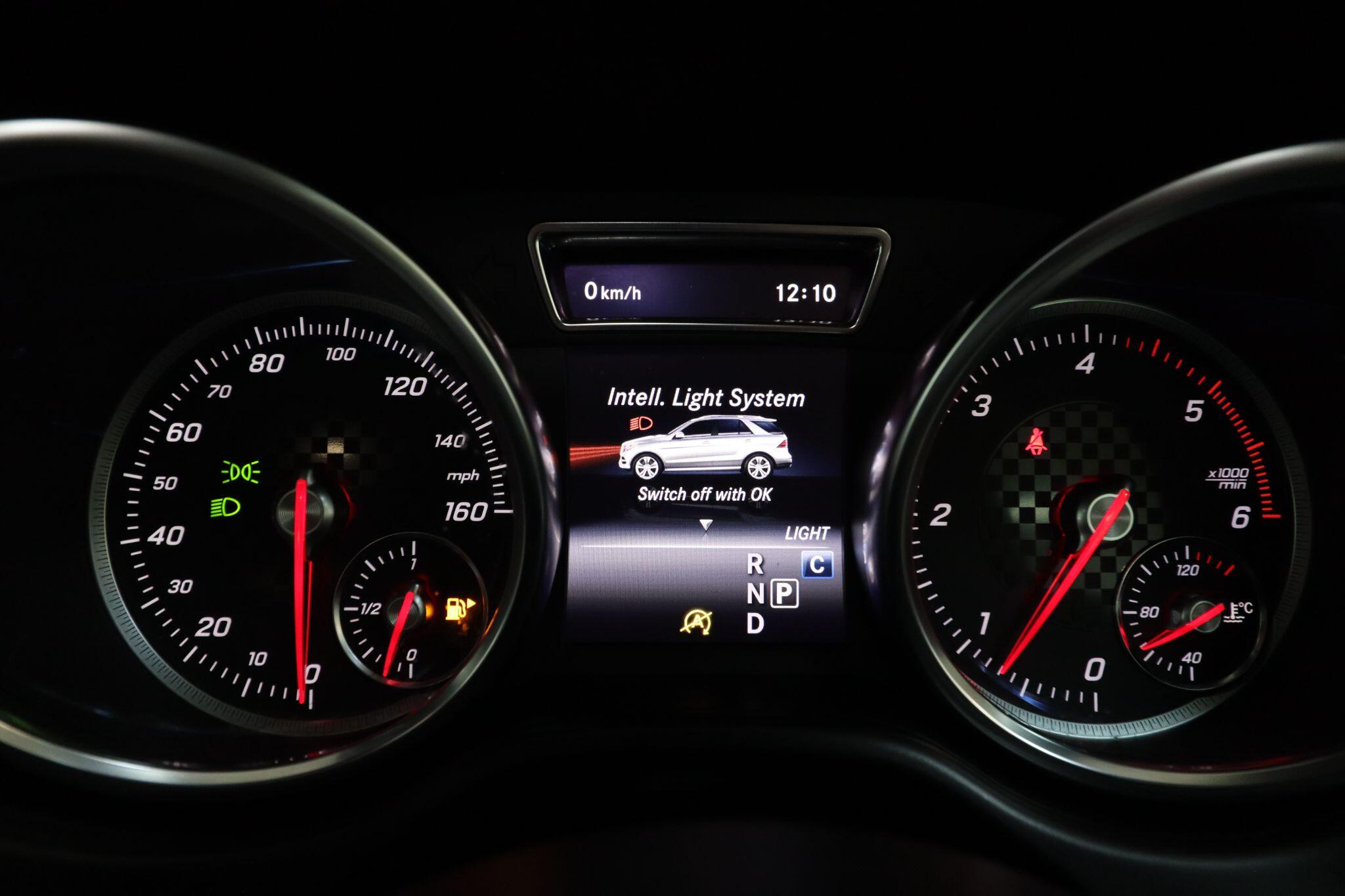 Mercedes-Benz Gle view 42