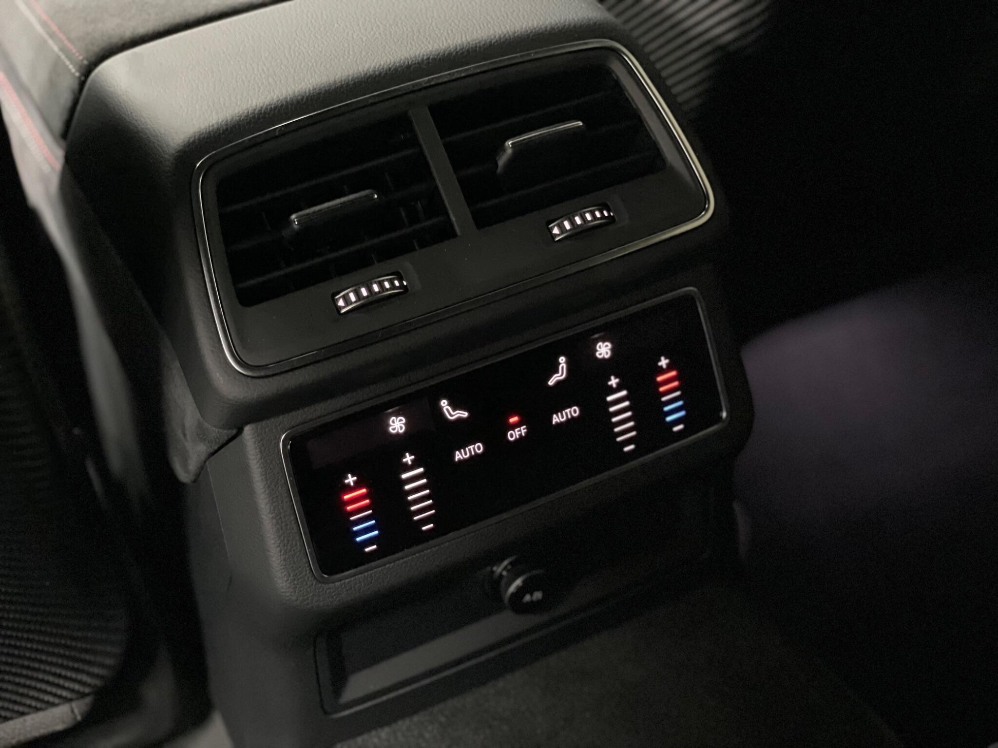 Audi RS6 view 31