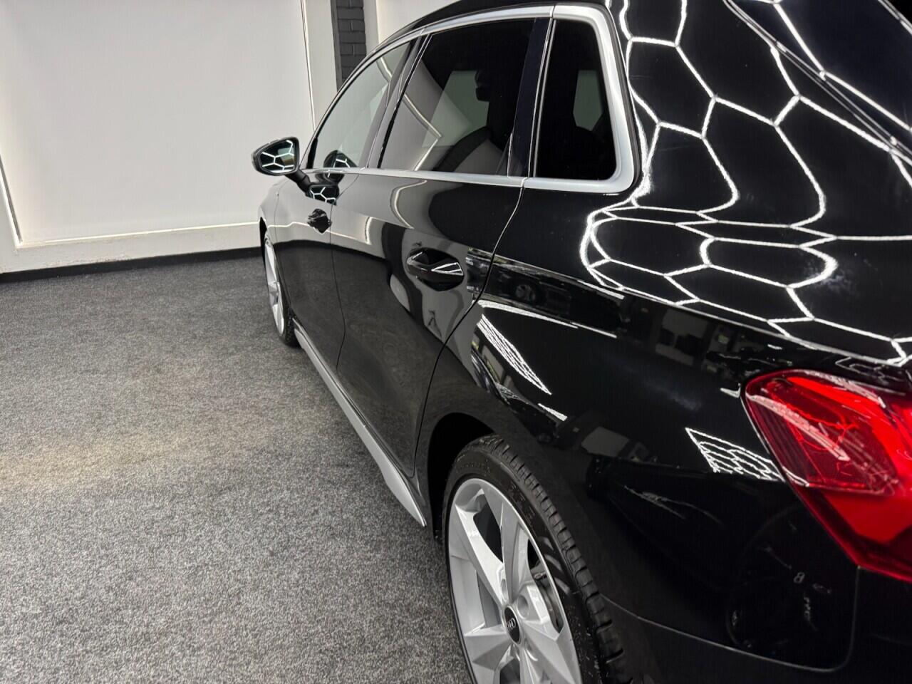 Audi A3 view 7