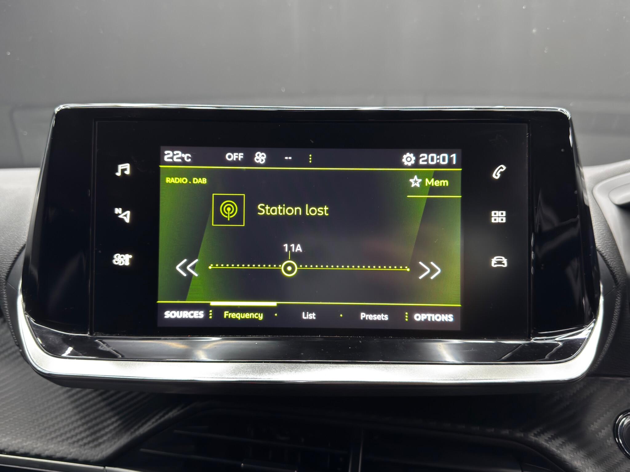 Peugeot 2008 view 28