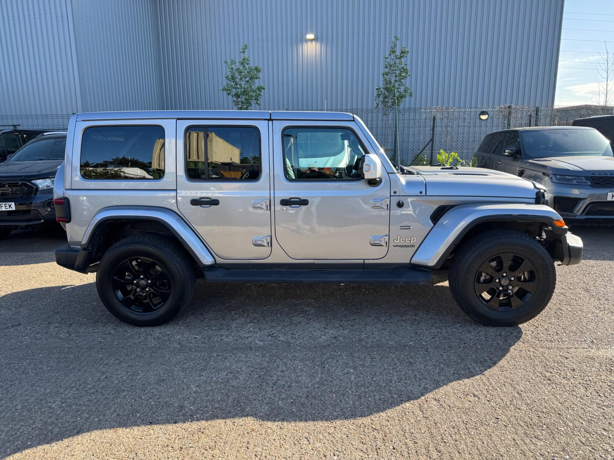 Jeep Wrangler view 9