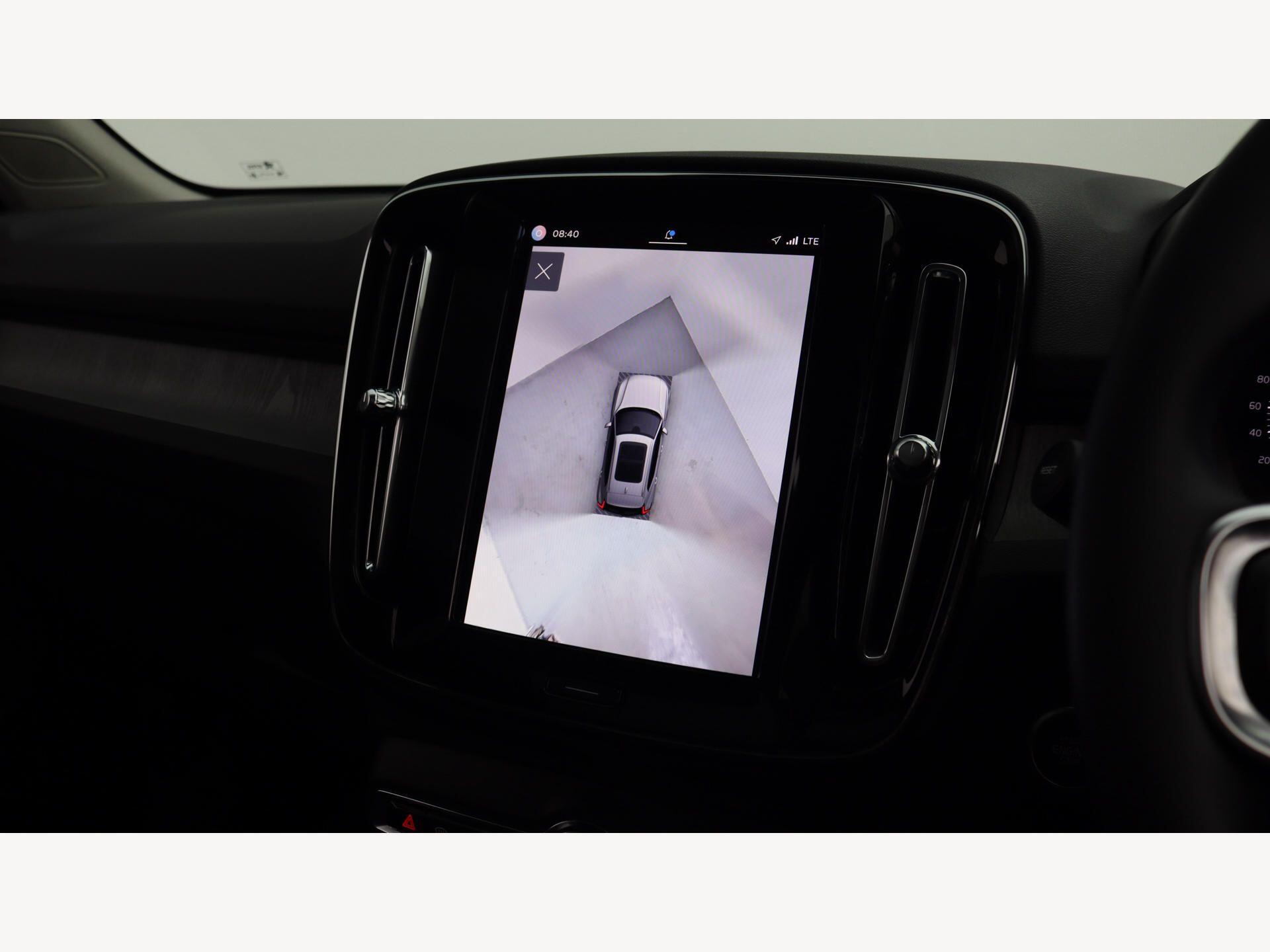 Volvo XC40 view 20
